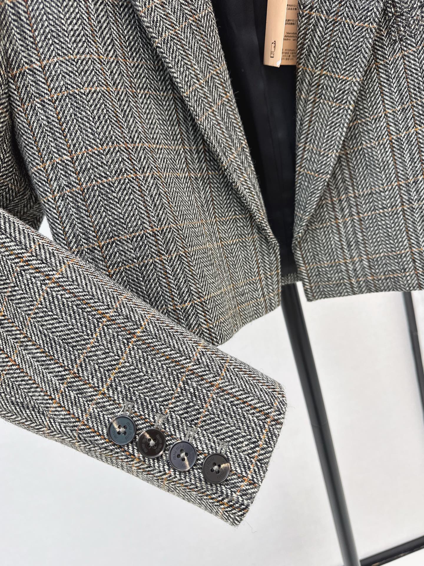 26SS NEUER Wollblazer