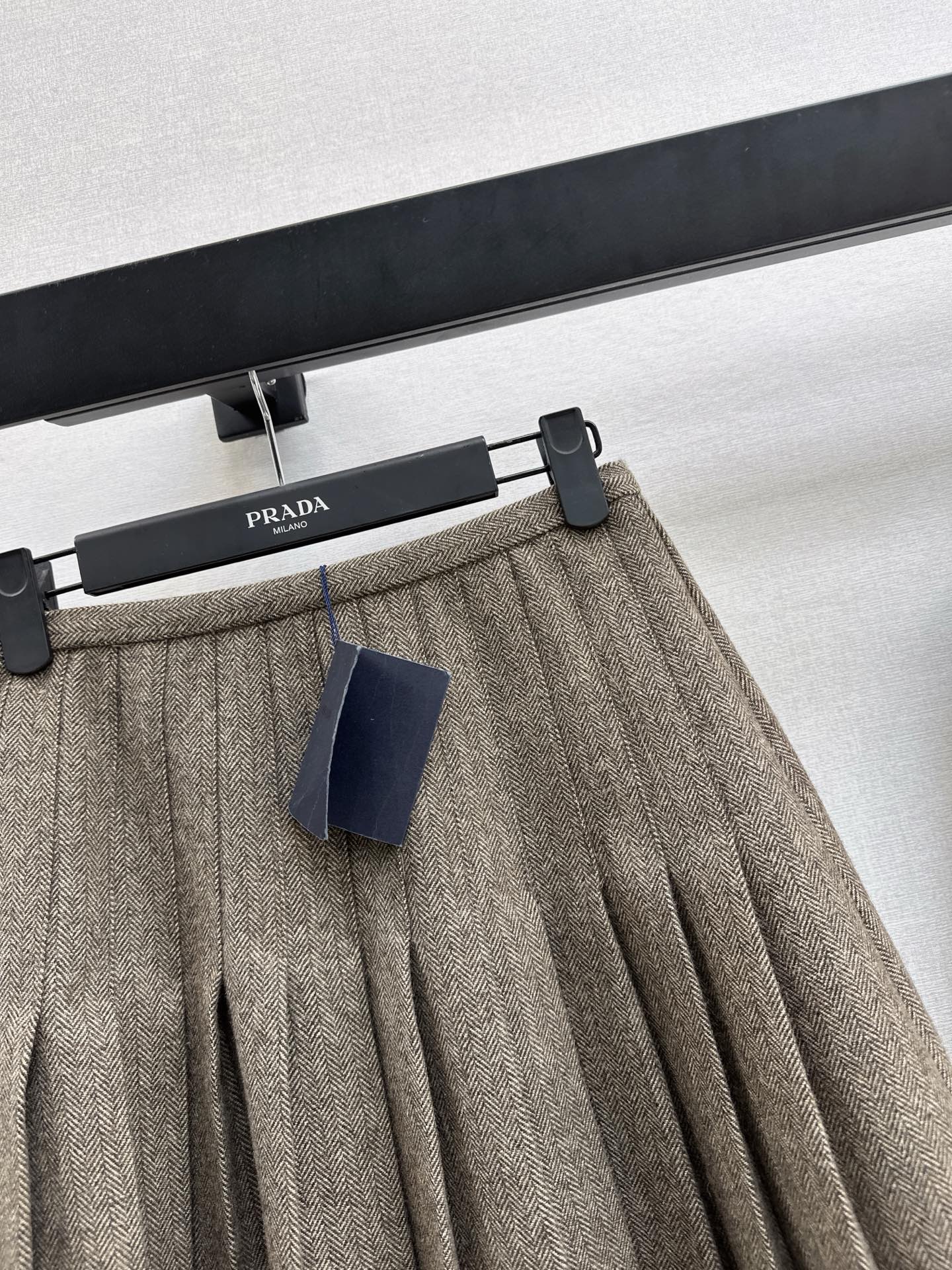 26SS Highly Popular Fashion skirt