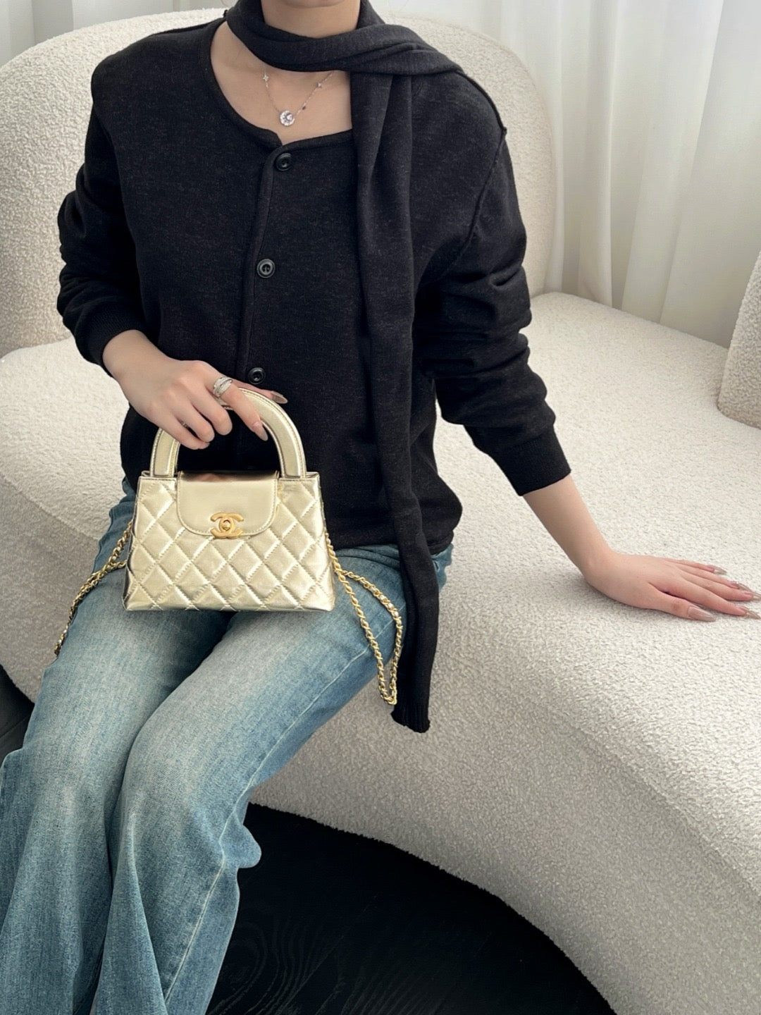 25A kelly bag with chain