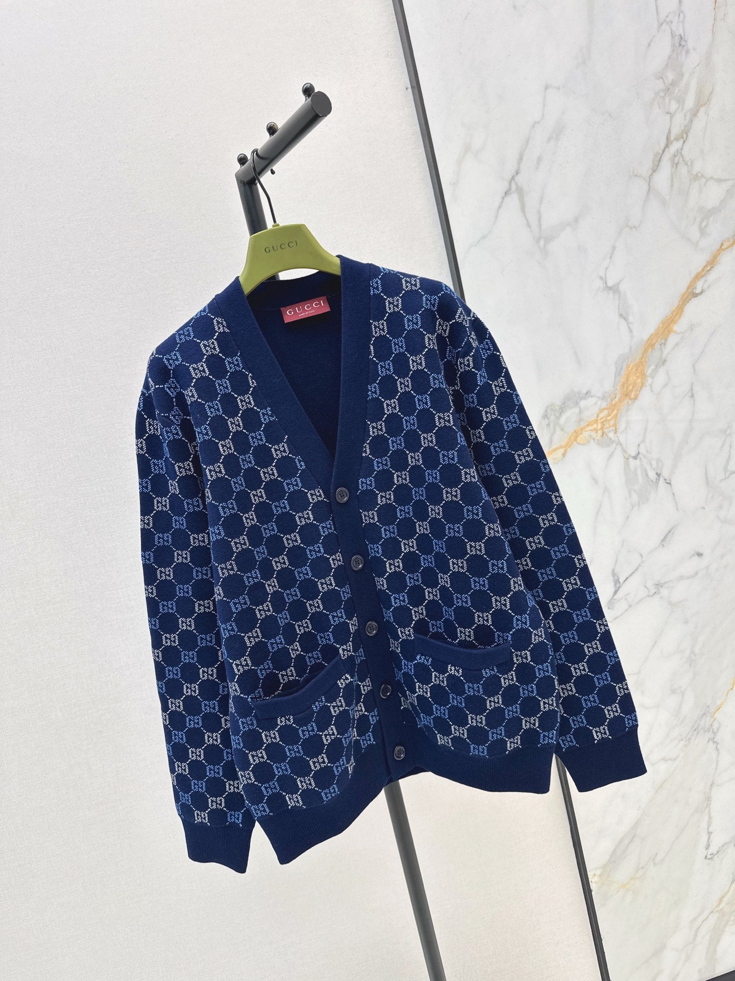 26SS NEUER Jacquard-Cardigan