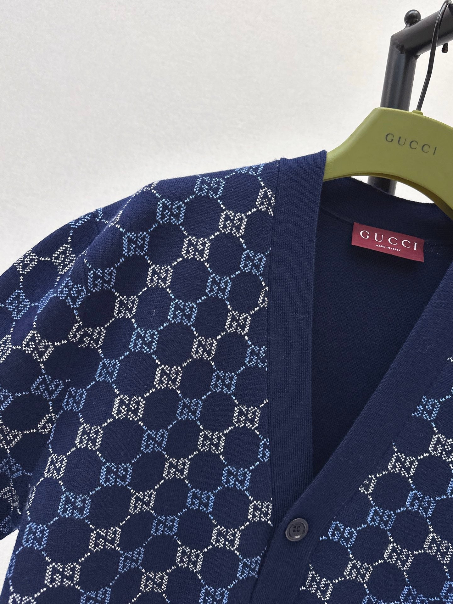 26SS NEUER Jacquard-Cardigan