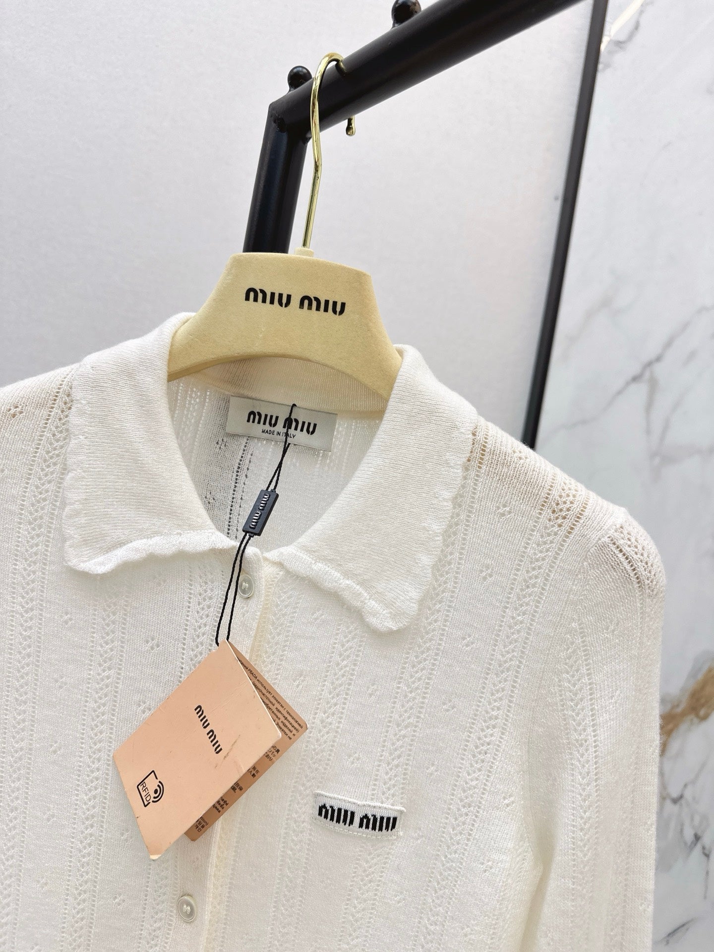 26SS NEUER Strickcardigan