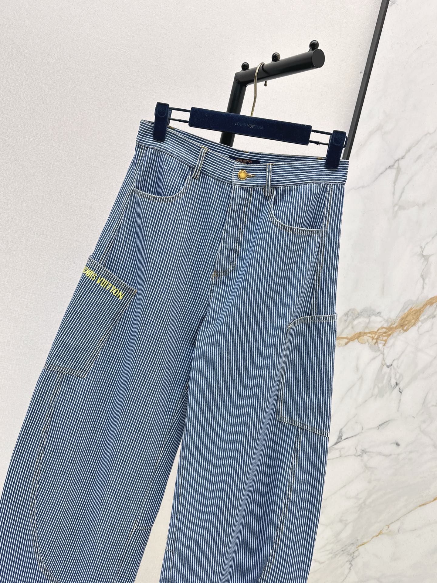 26SS NEUE gestreifte Wide-Leg Jeans