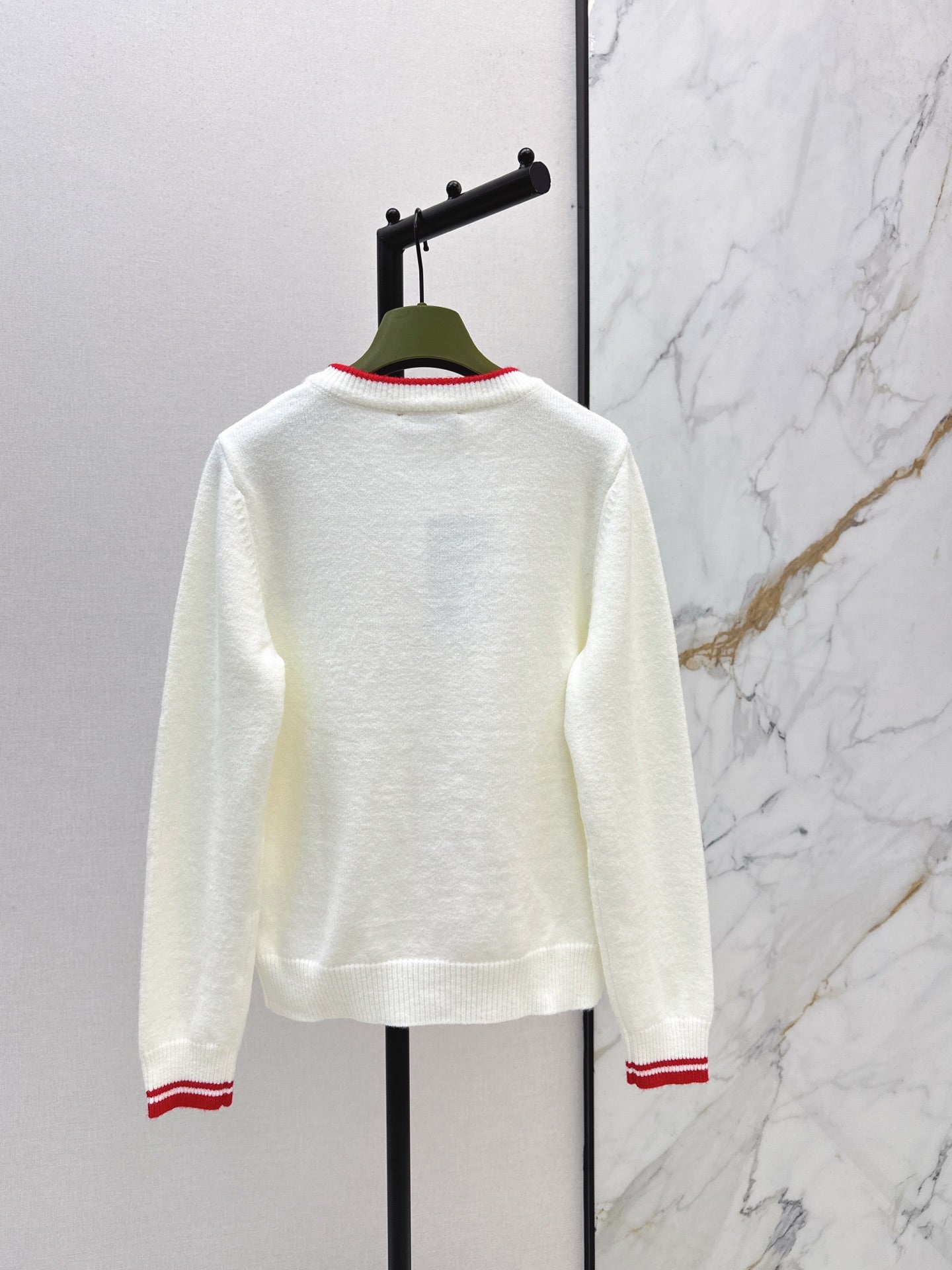26SS NEUER V-Ausschnitt Cardigan
