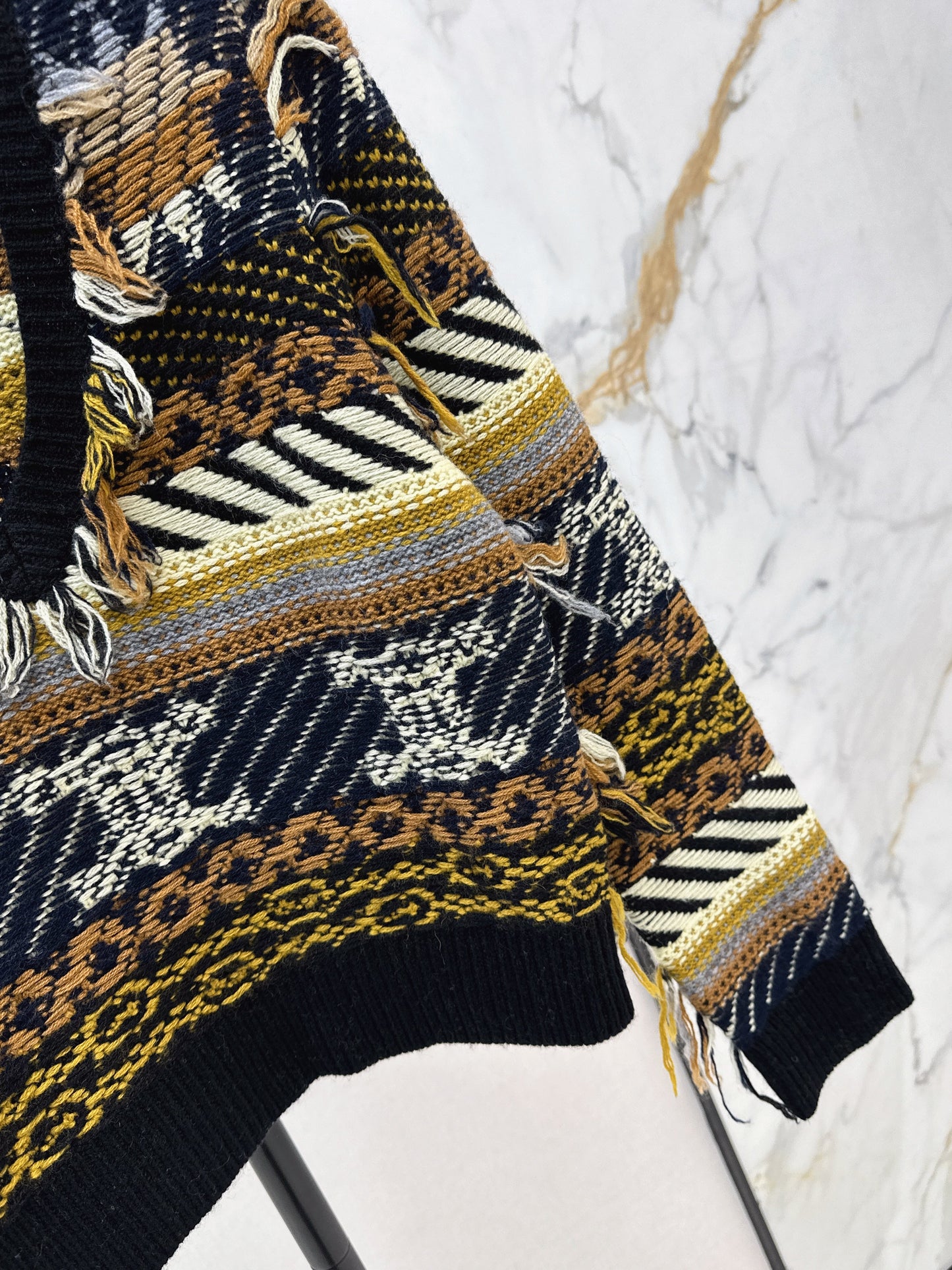 26SS NEUER Strickpullover mit Quasten