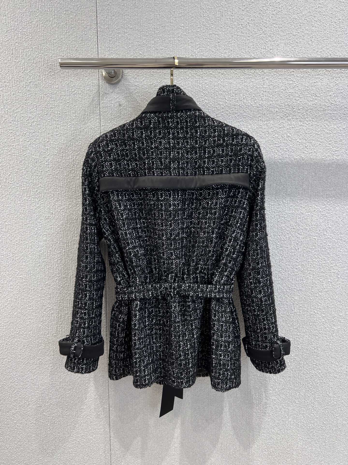 🔥HEISS🔥AAA🔥26SS NEU Stehkragen-Tweedjacke mit Bandverzierung