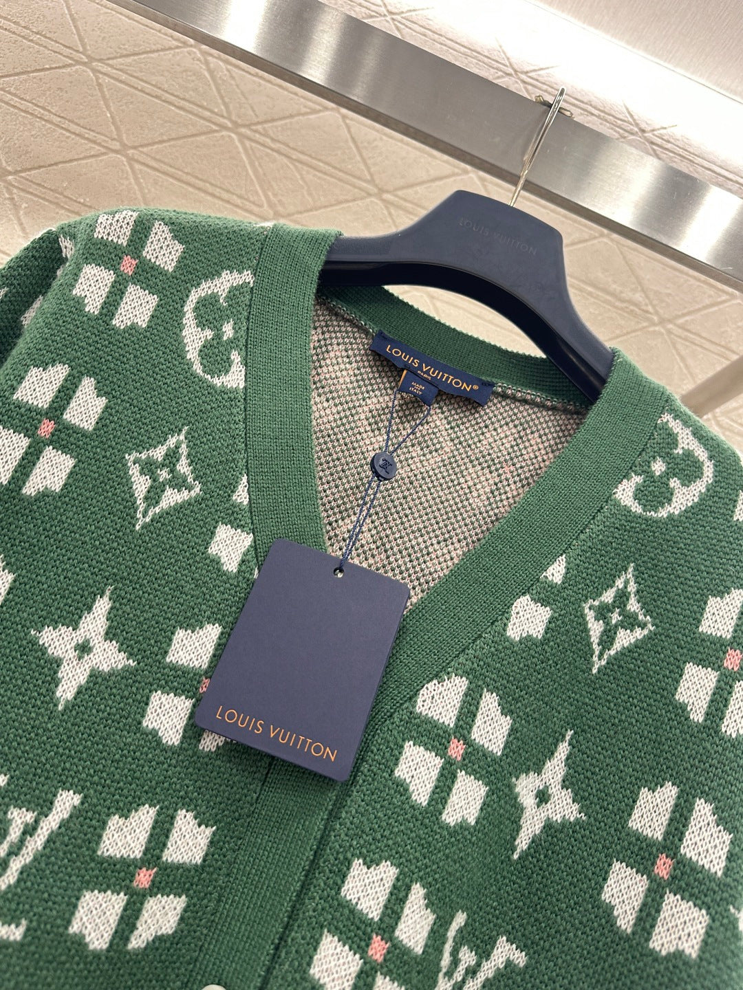 26SS NEUE Jacquard-Strickjacke