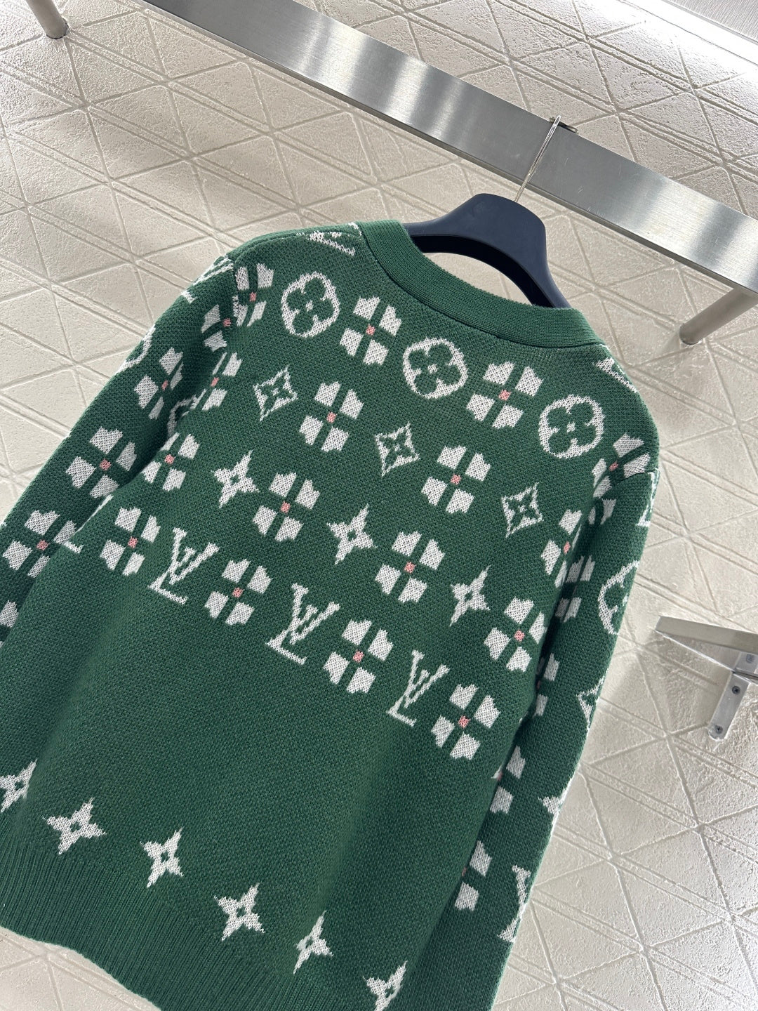 26SS NEUE Jacquard-Strickjacke
