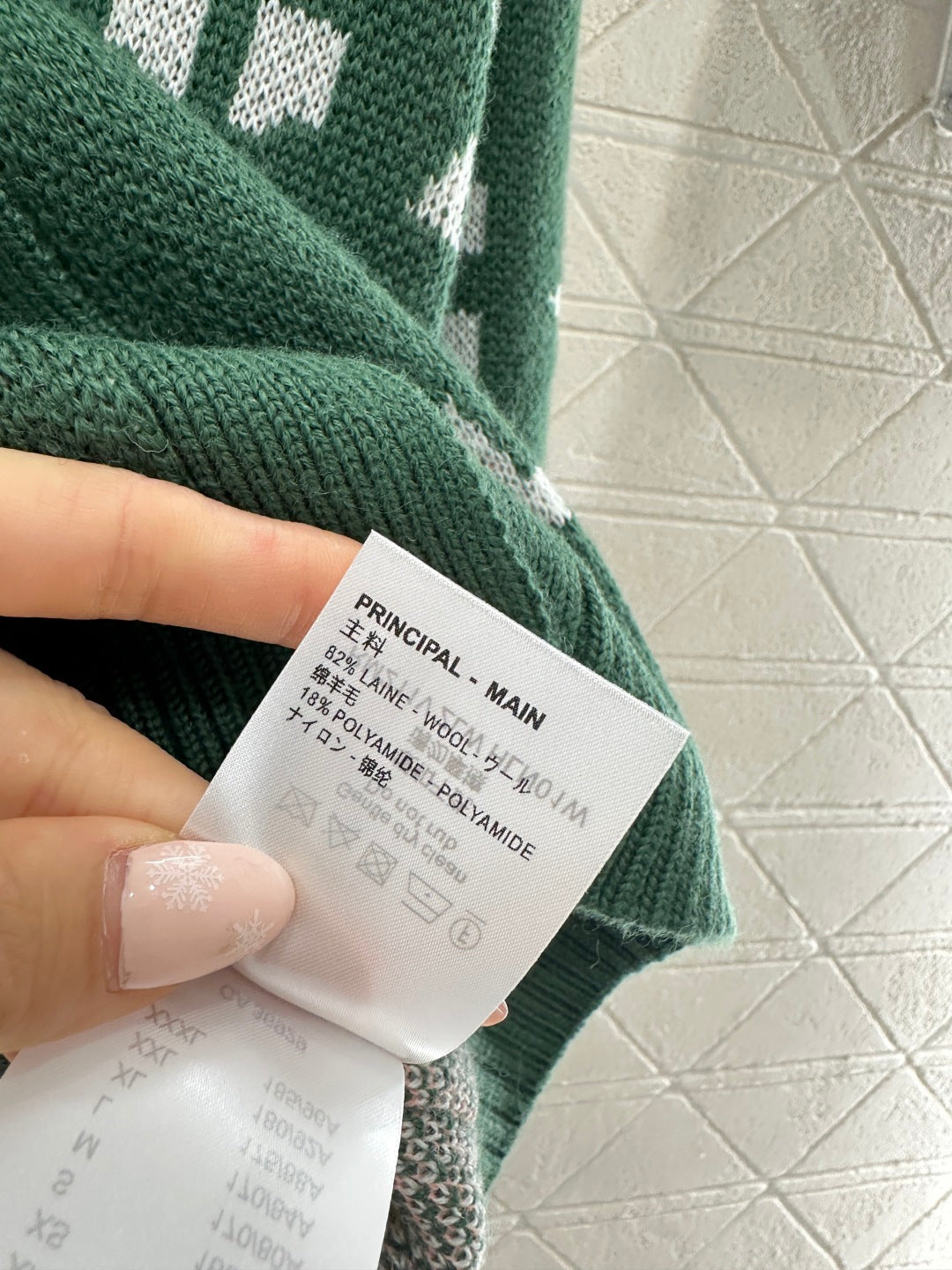 26SS NEUE Jacquard-Strickjacke
