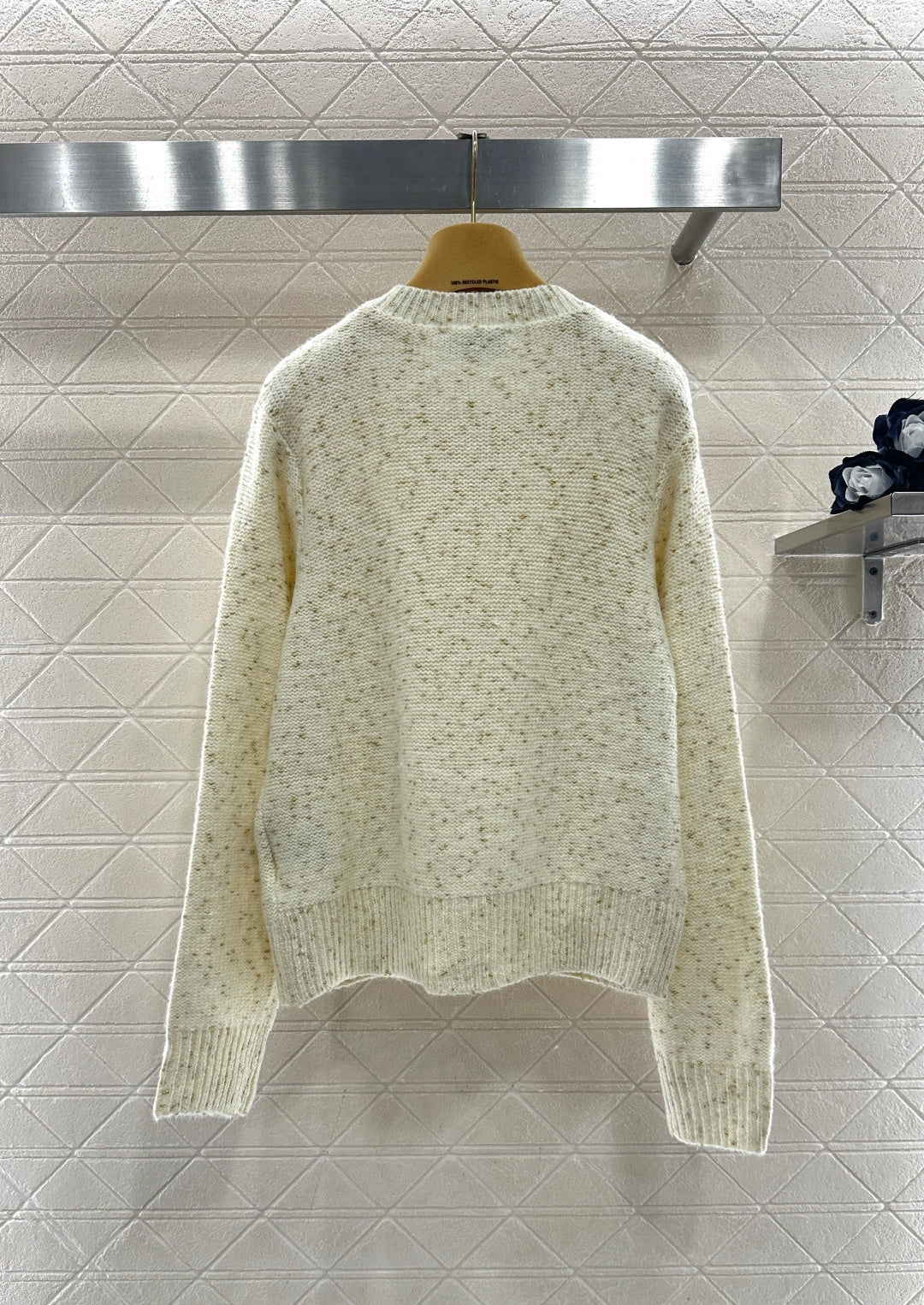 26SS NEUER 3D-Schleifen-Cardigan