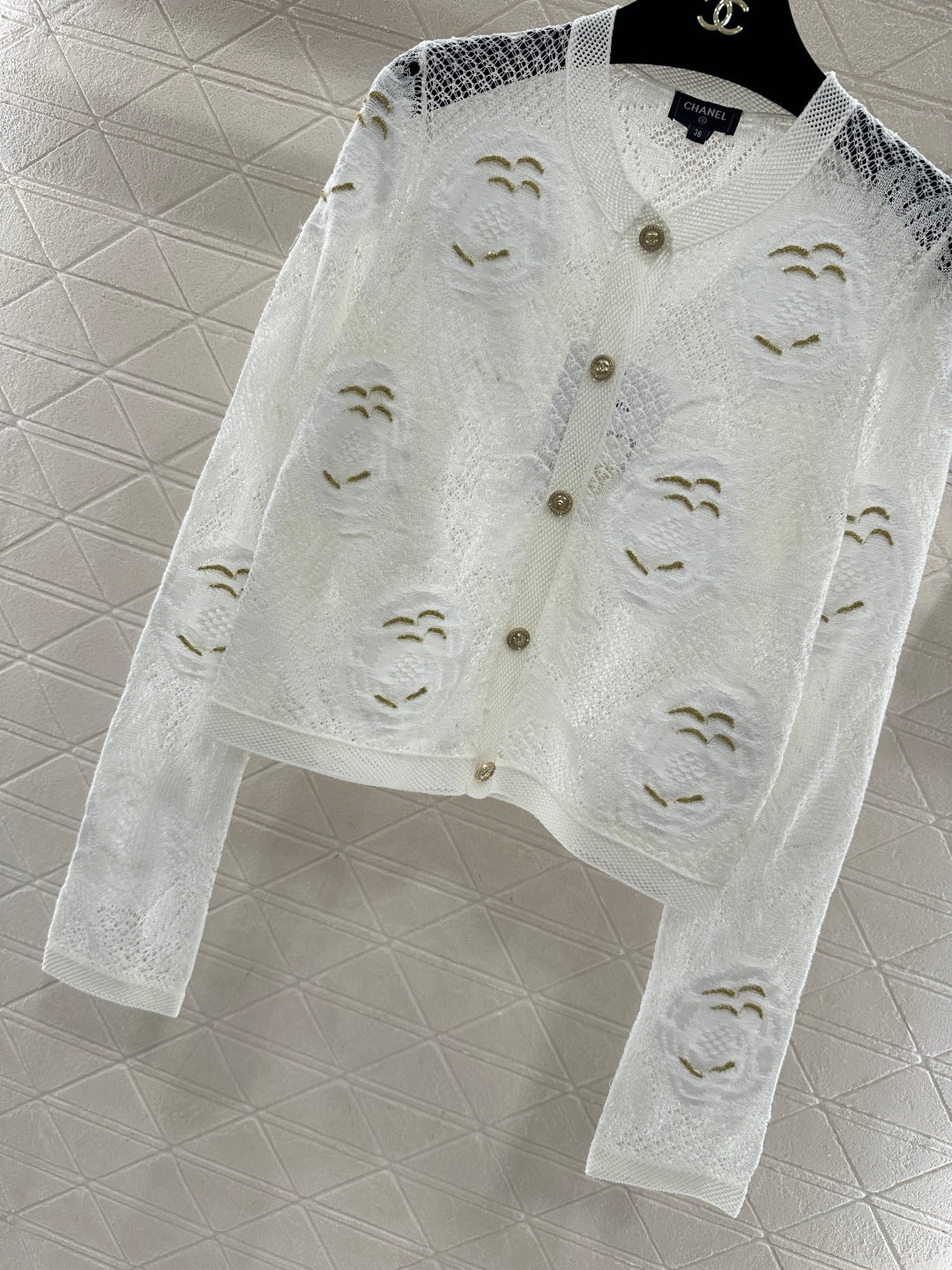 26SS NEUER Cardigan mit 3D-Blumenstickerei