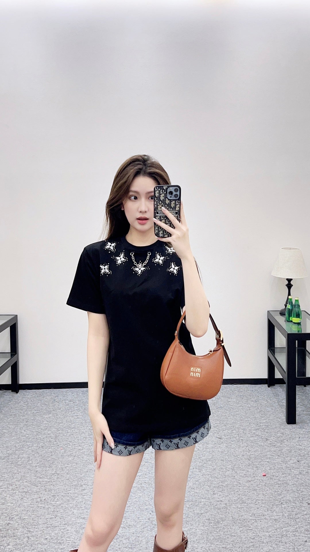 26SS NEUE bestickte T-Shirts