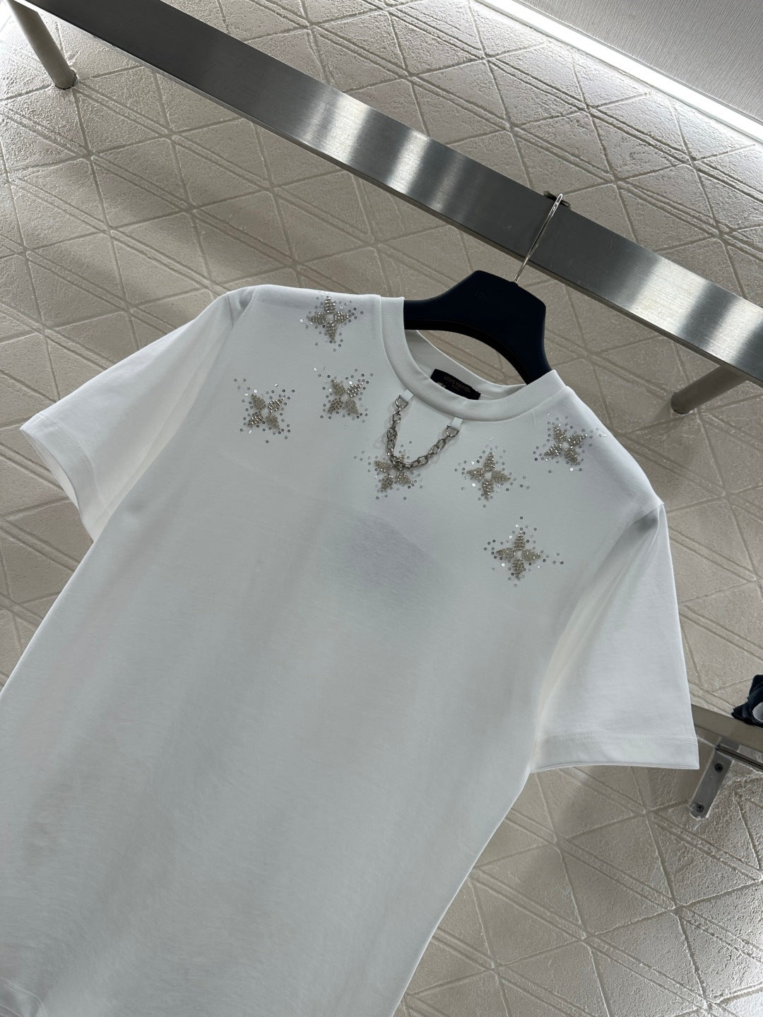 26SS NEUE bestickte T-Shirts