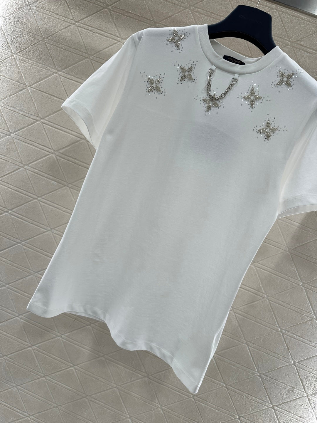 26SS NEUE bestickte T-Shirts