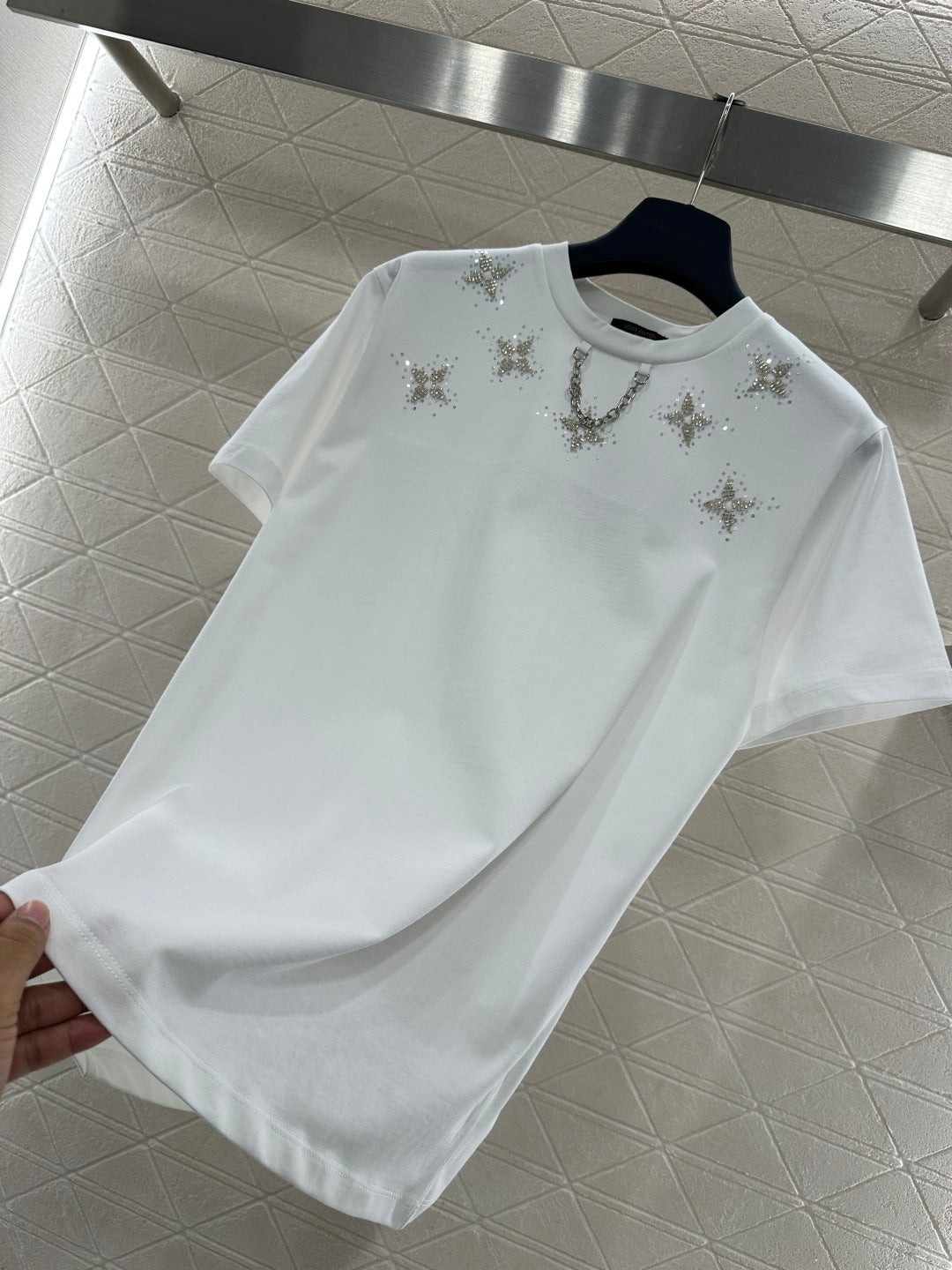 26SS NEUE bestickte T-Shirts