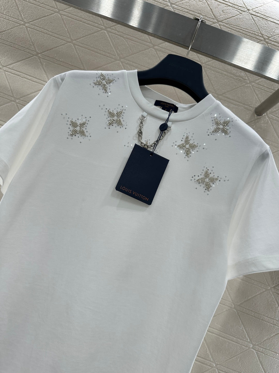 26SS NEUE bestickte T-Shirts