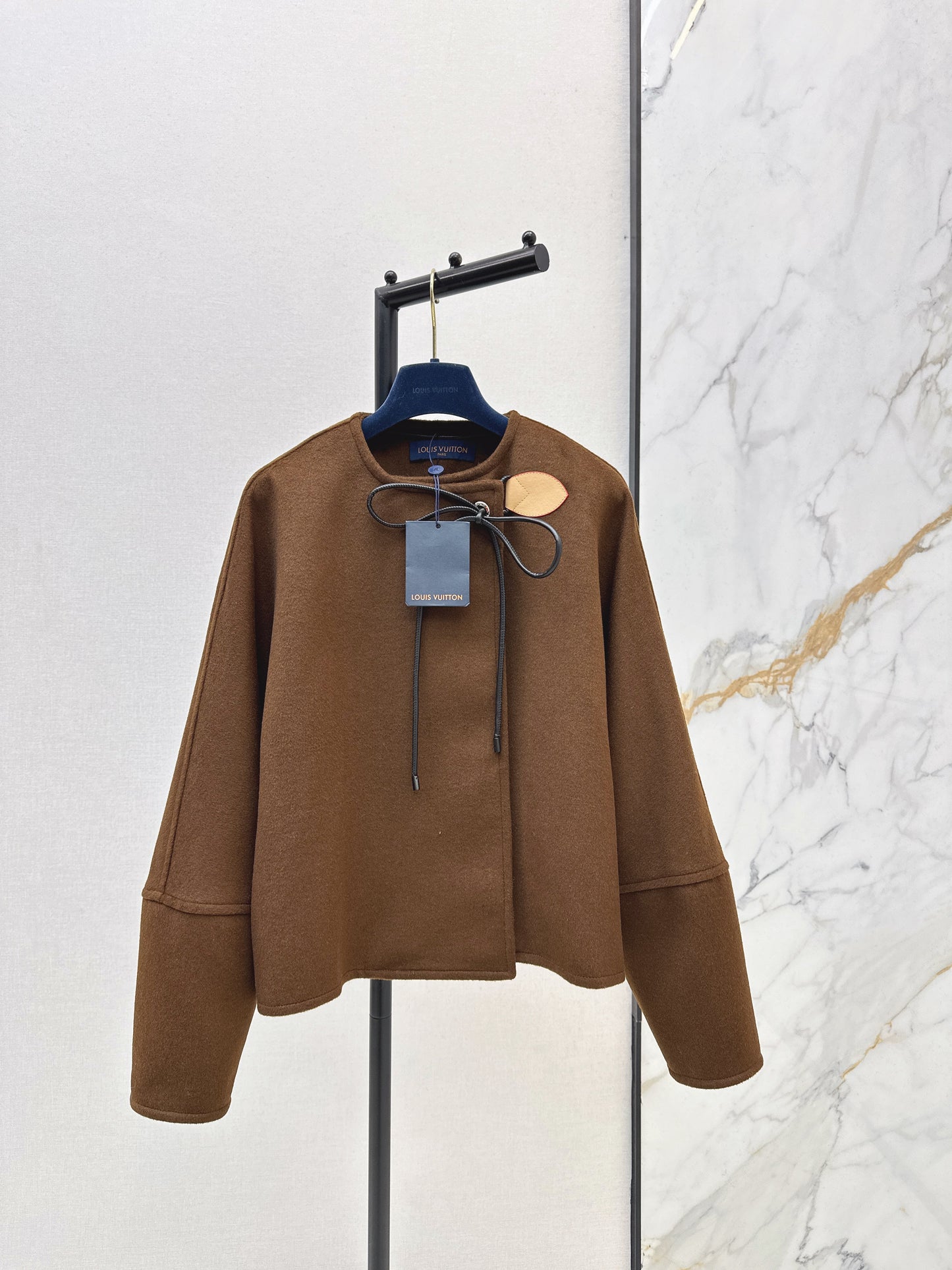 26SS NEUE Jacke