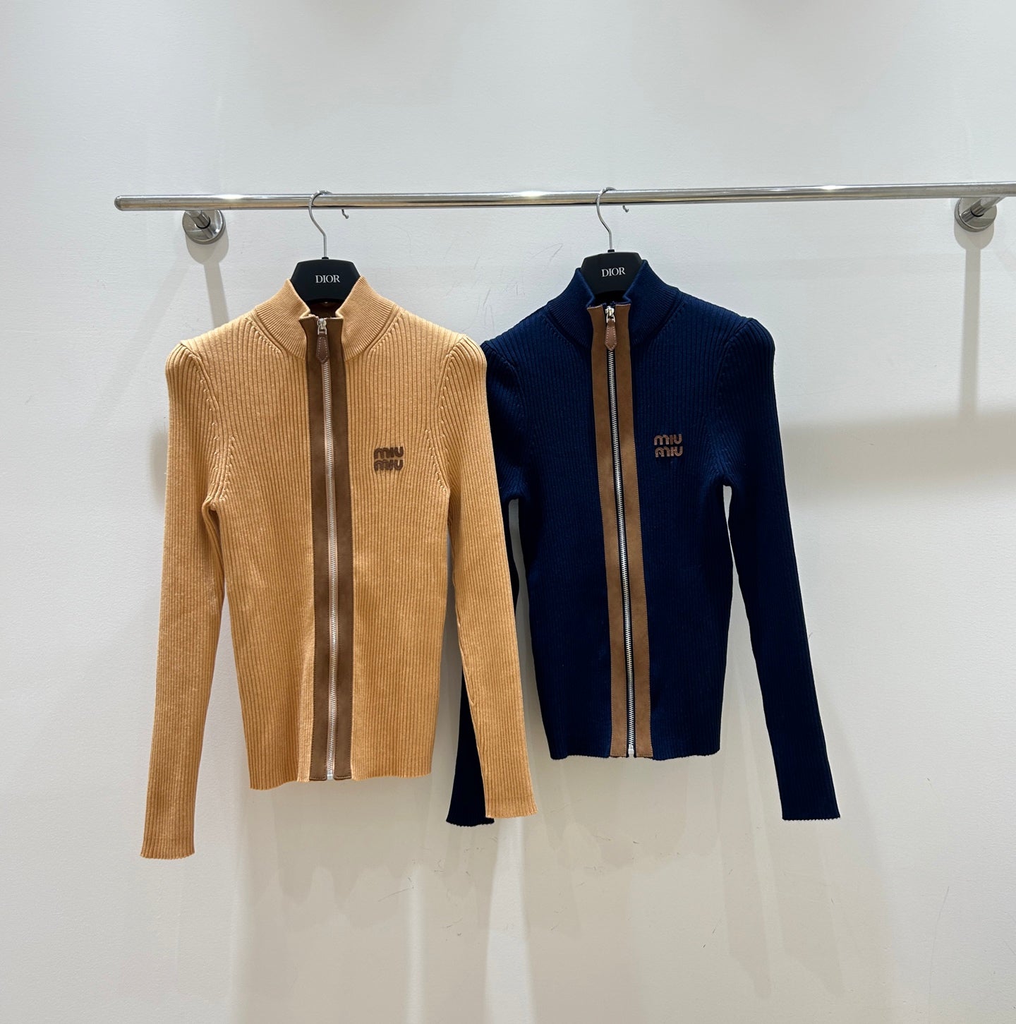 26SS NEW French retro letter embroidered zipper cardigan