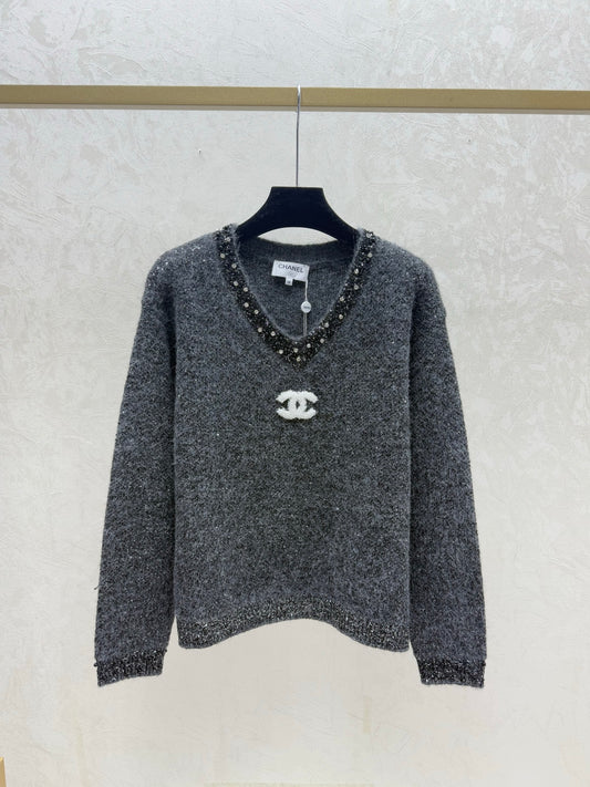 26SS NEW Heavy beading V-neck knitted long sleeves