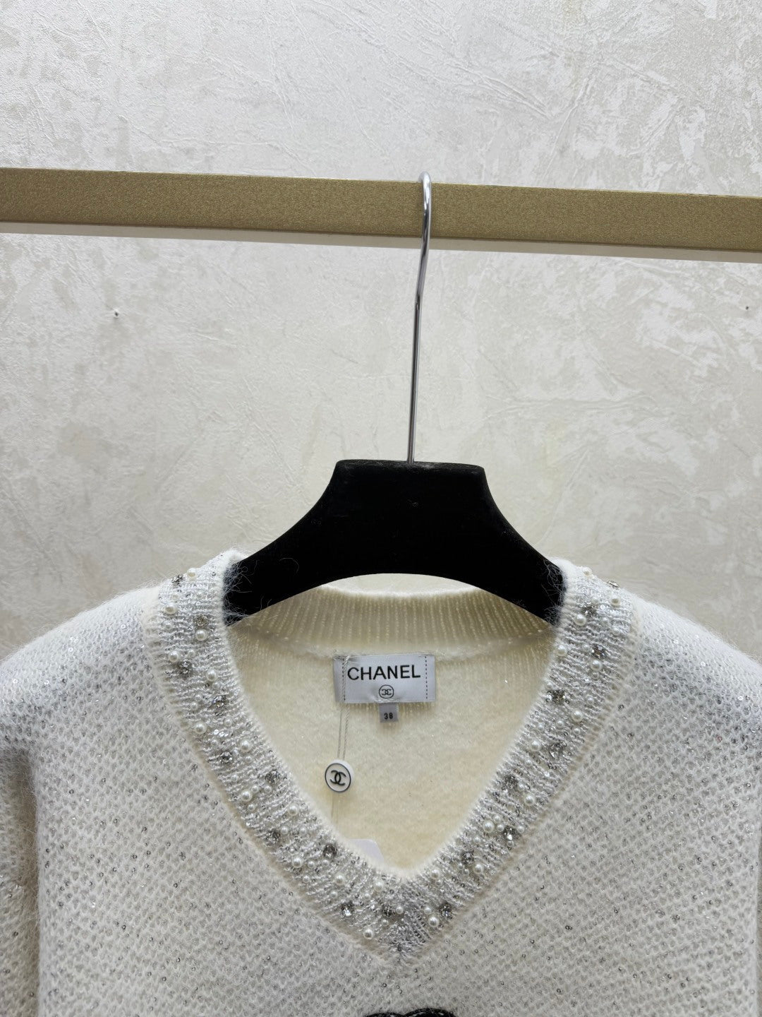 26SS NEW Heavy beading V-neck knitted long sleeves