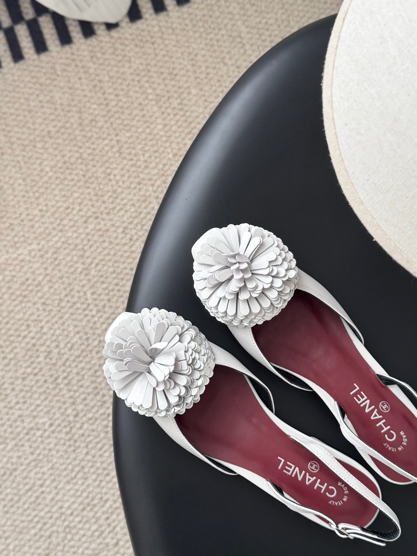 26SS NEW slingback flats