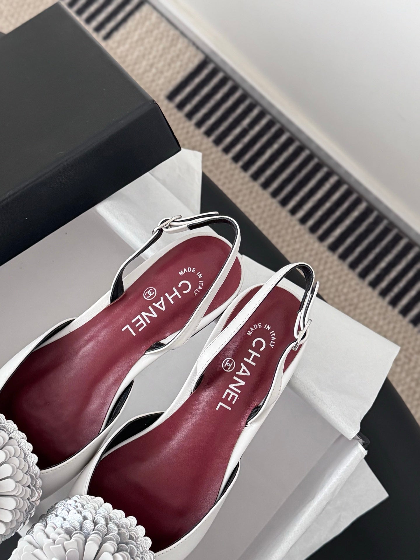 26SS NEW slingback flats
