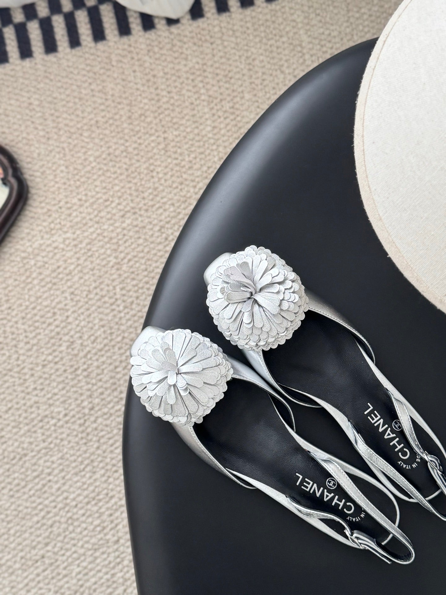 26SS NEW slingback flats