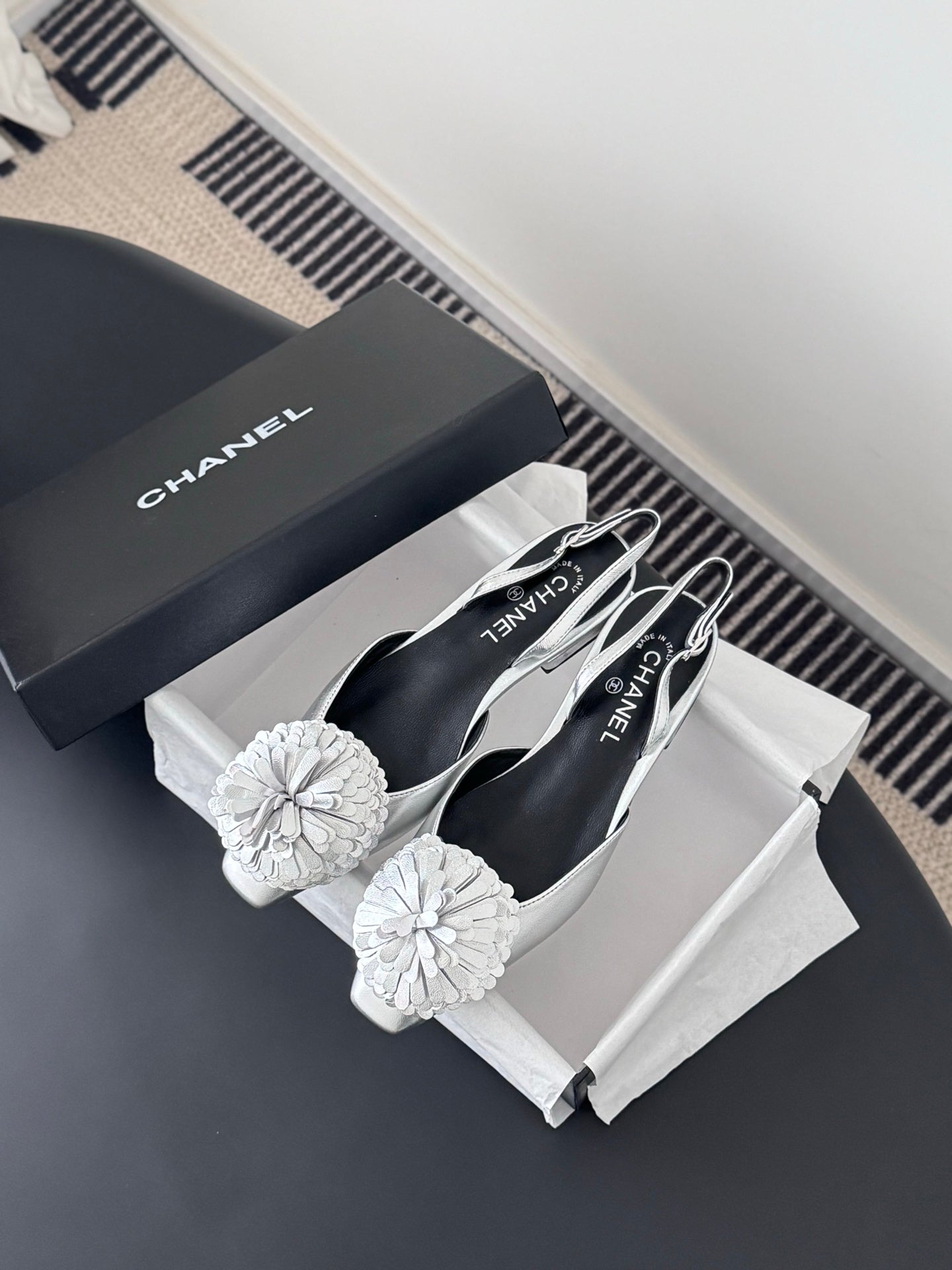 26SS NEW slingback flats