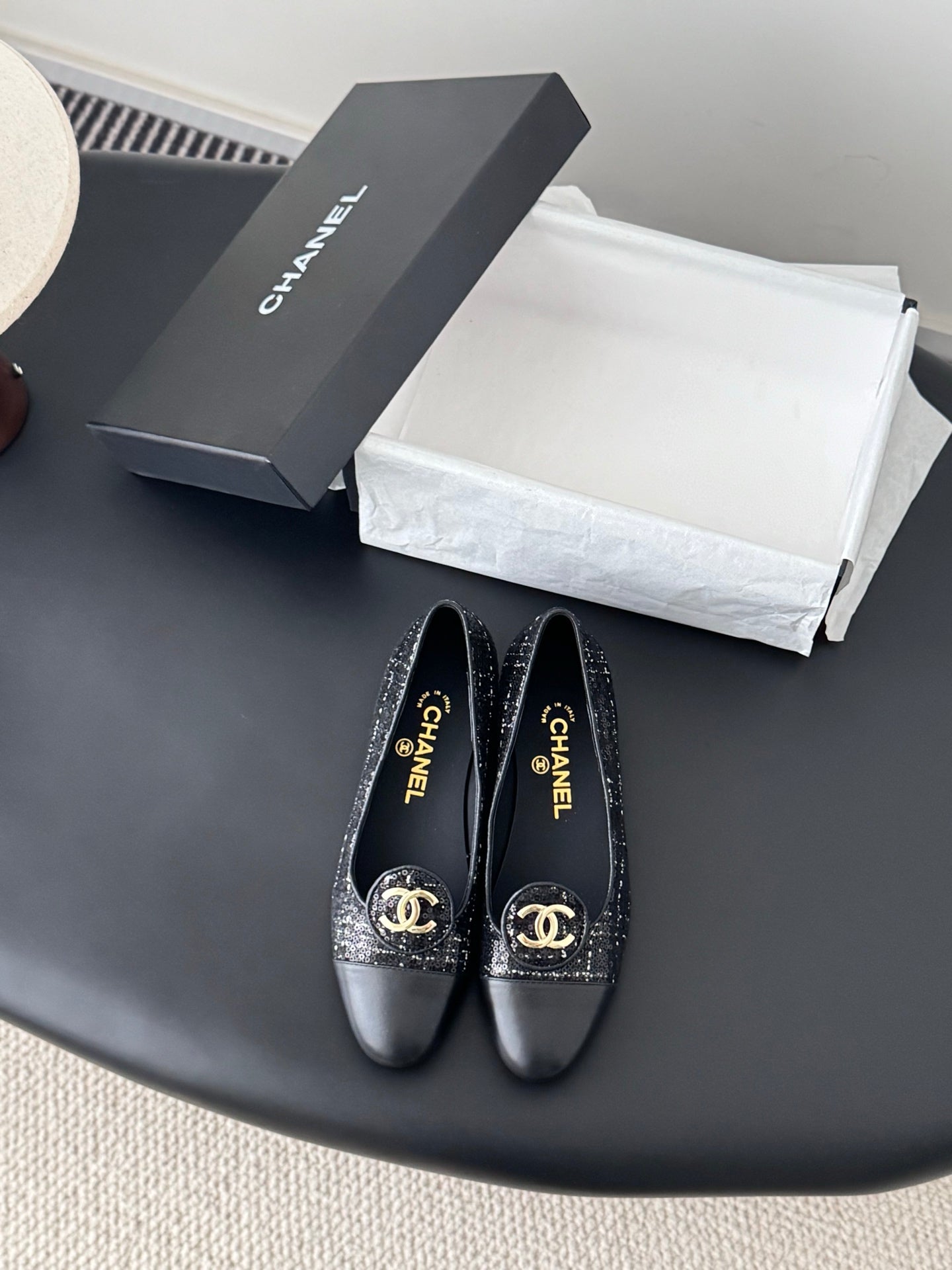 26SS NEUE Vintage-Ballerinas