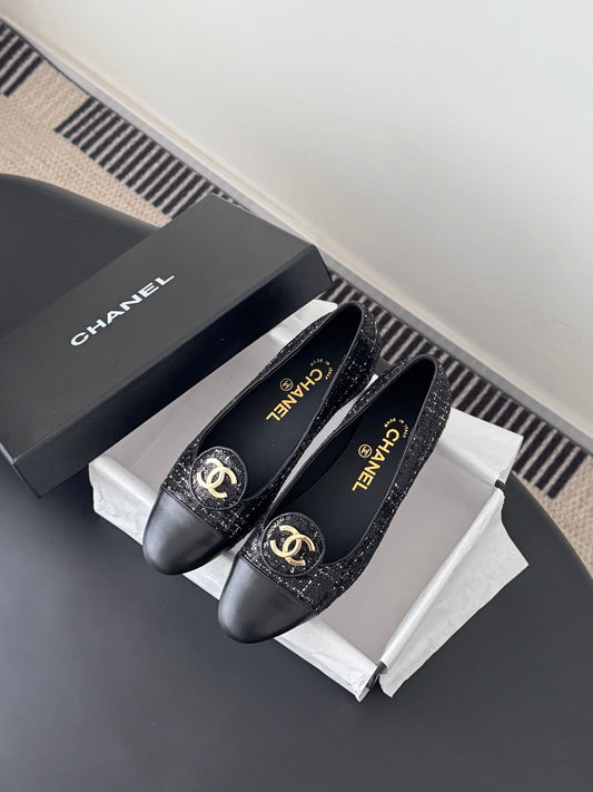 26SS NEW vintage flats