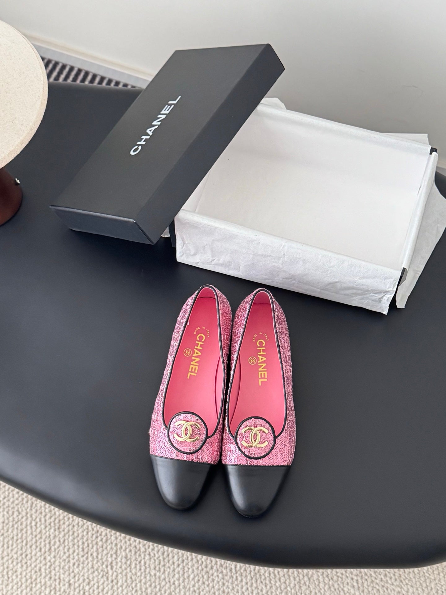 26SS NEUE Vintage-Ballerinas