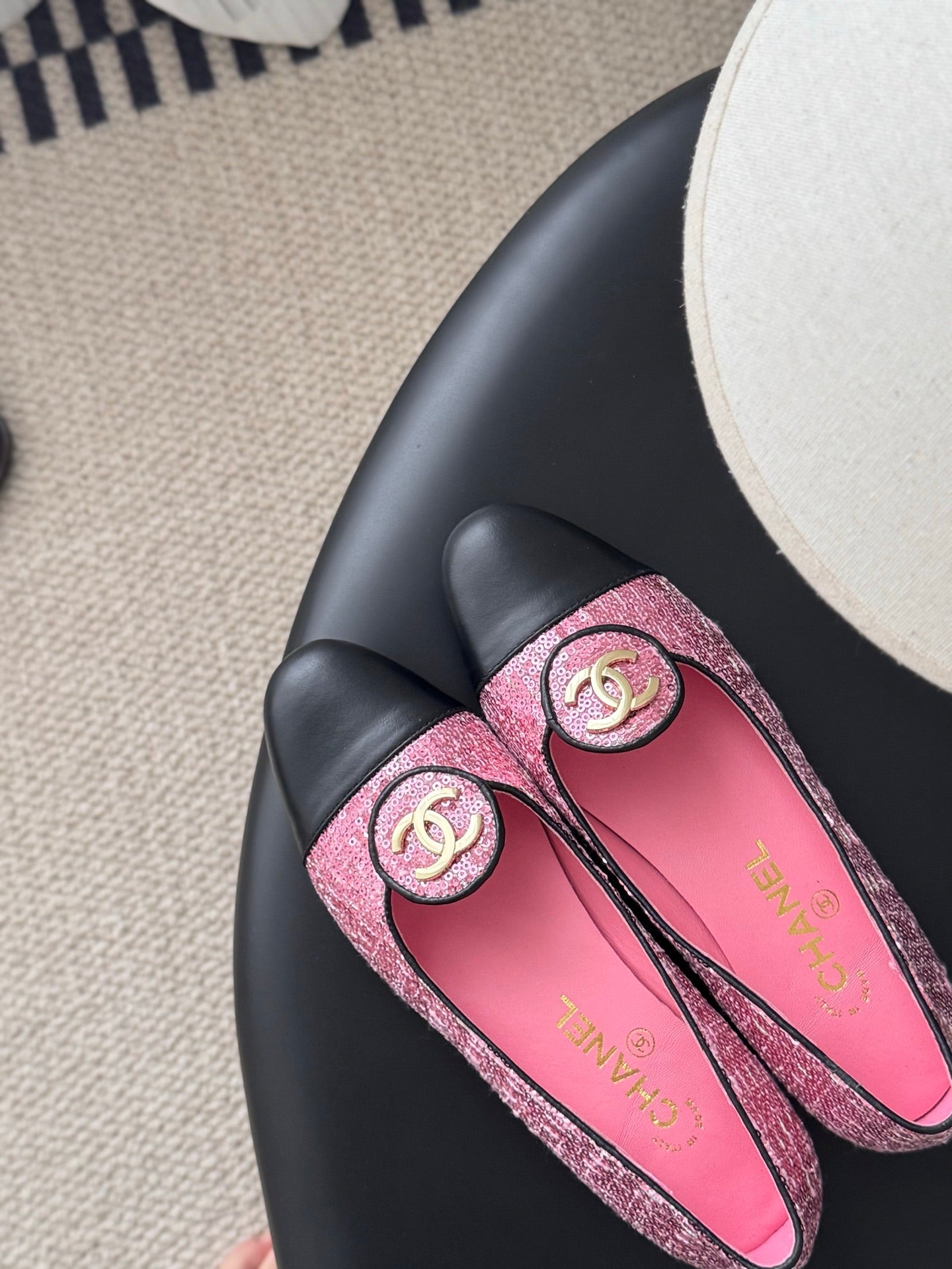 26SS NEUE Vintage-Ballerinas