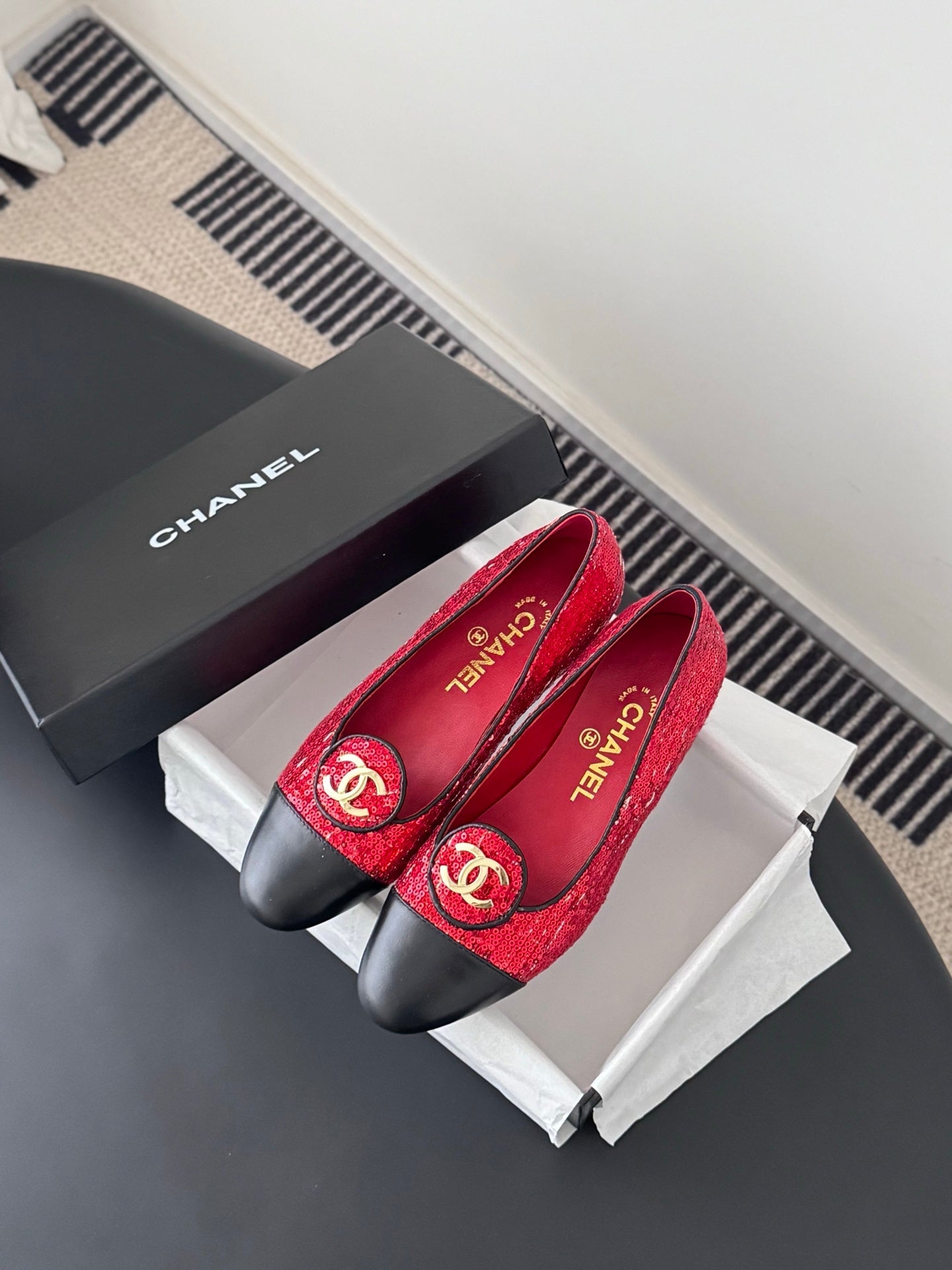 26SS NEUE Vintage-Ballerinas