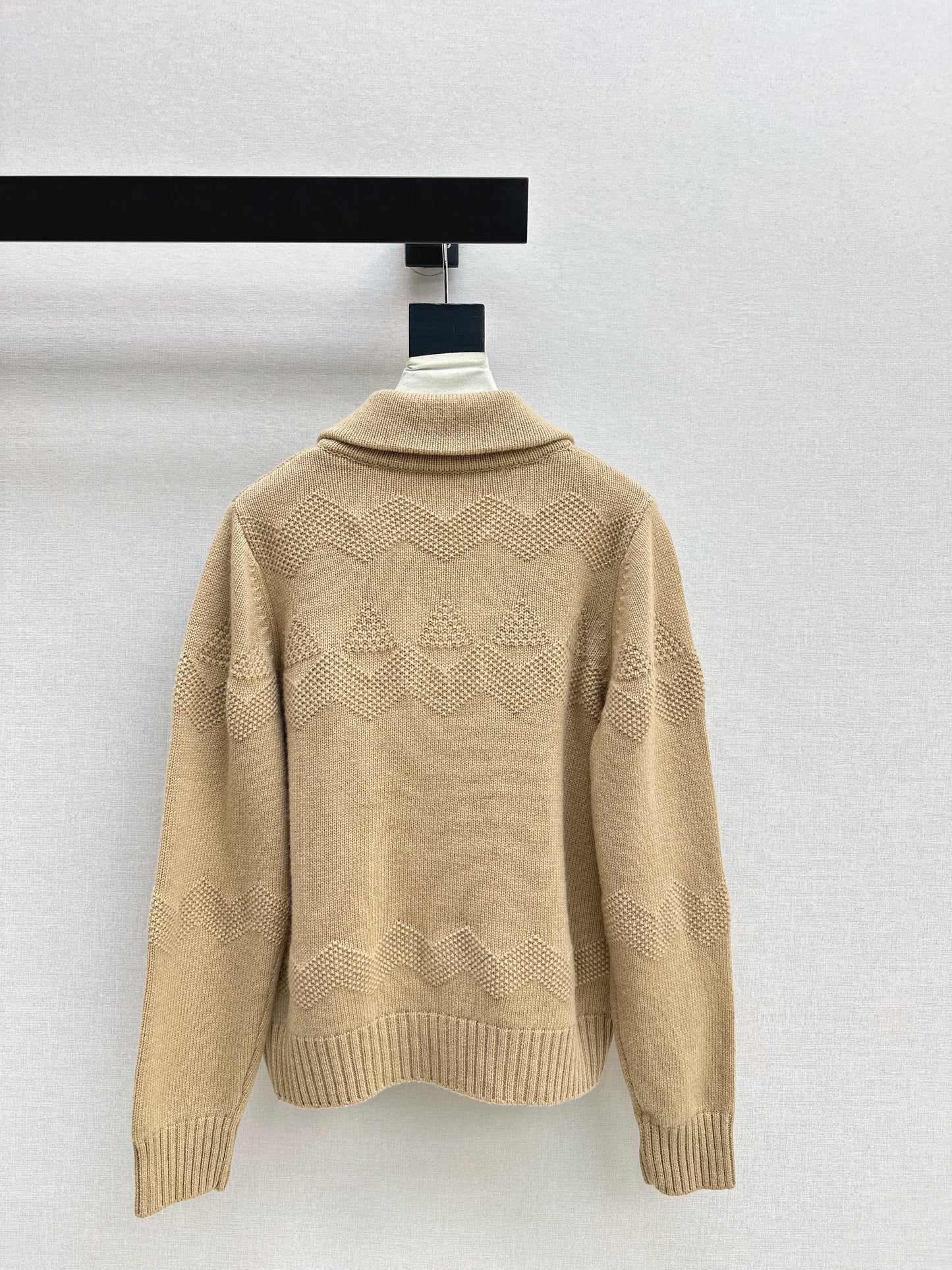 26SS NEW v-neck cardigan