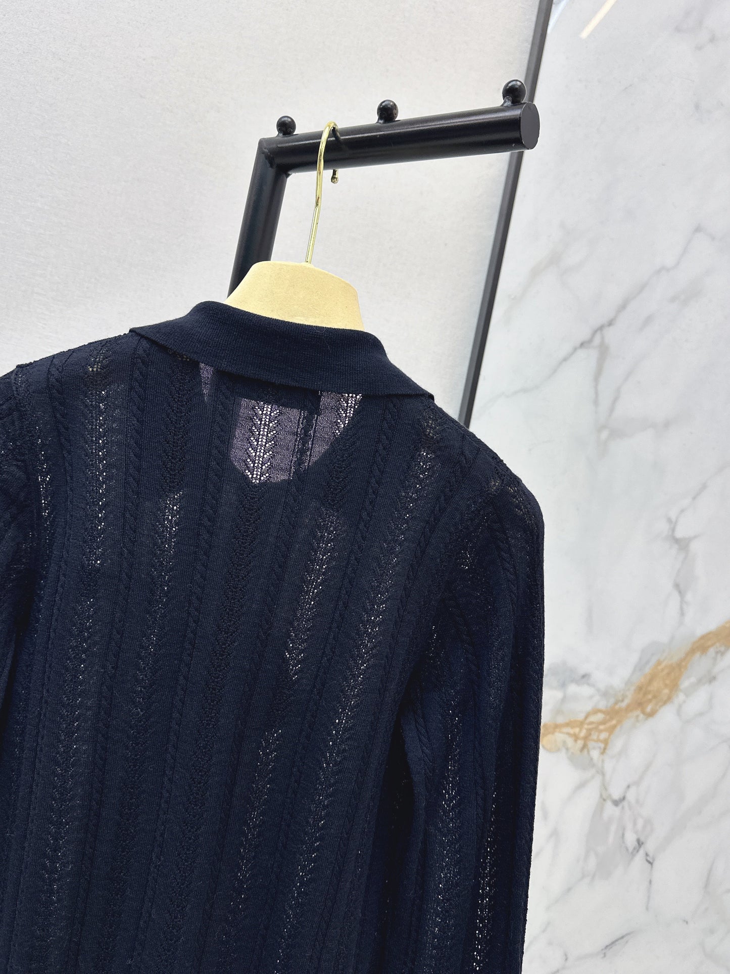 26SS NEUER Strickcardigan