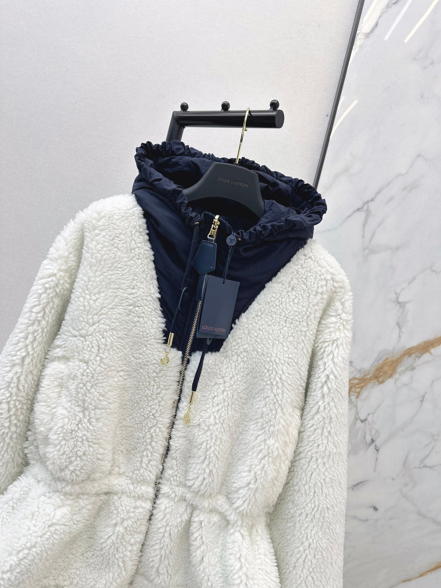 26SS NEUE Fleece-Kapuzenjacke