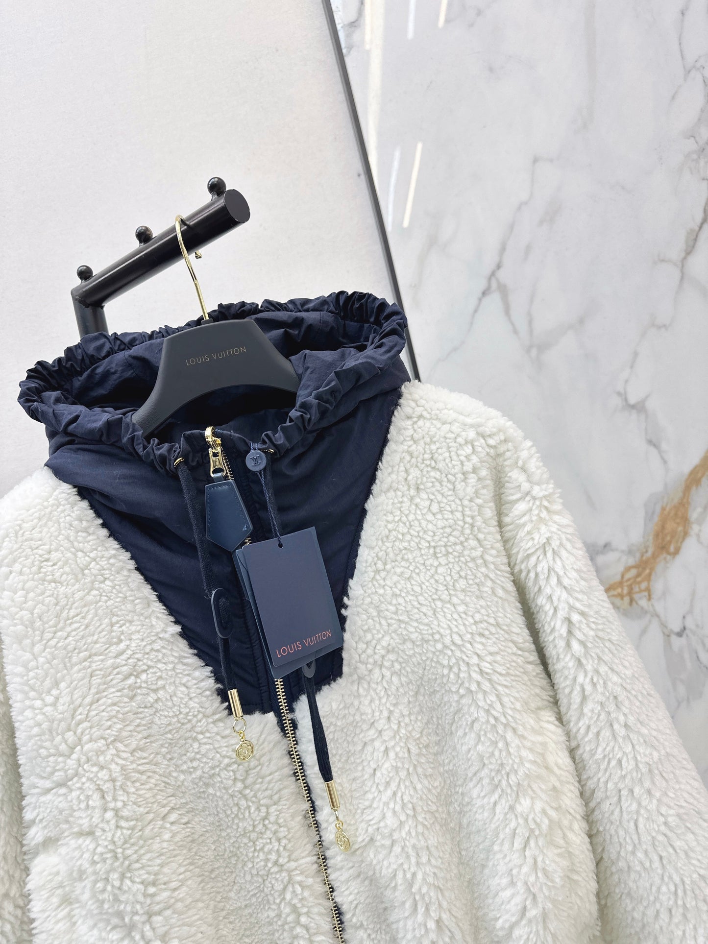 26SS NEUE Fleece-Kapuzenjacke