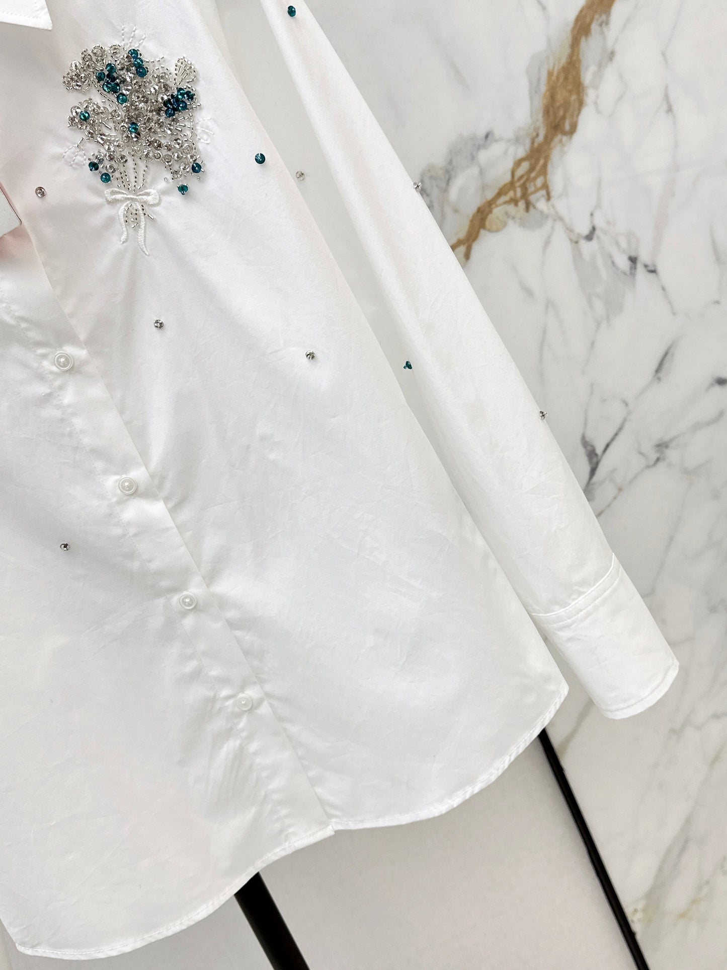 26SS NEUE Strass-Bluse