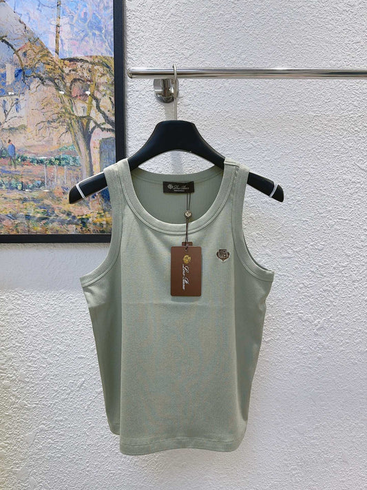 26SS NEW Sleeveless vest with embroidered badge pattern on chest