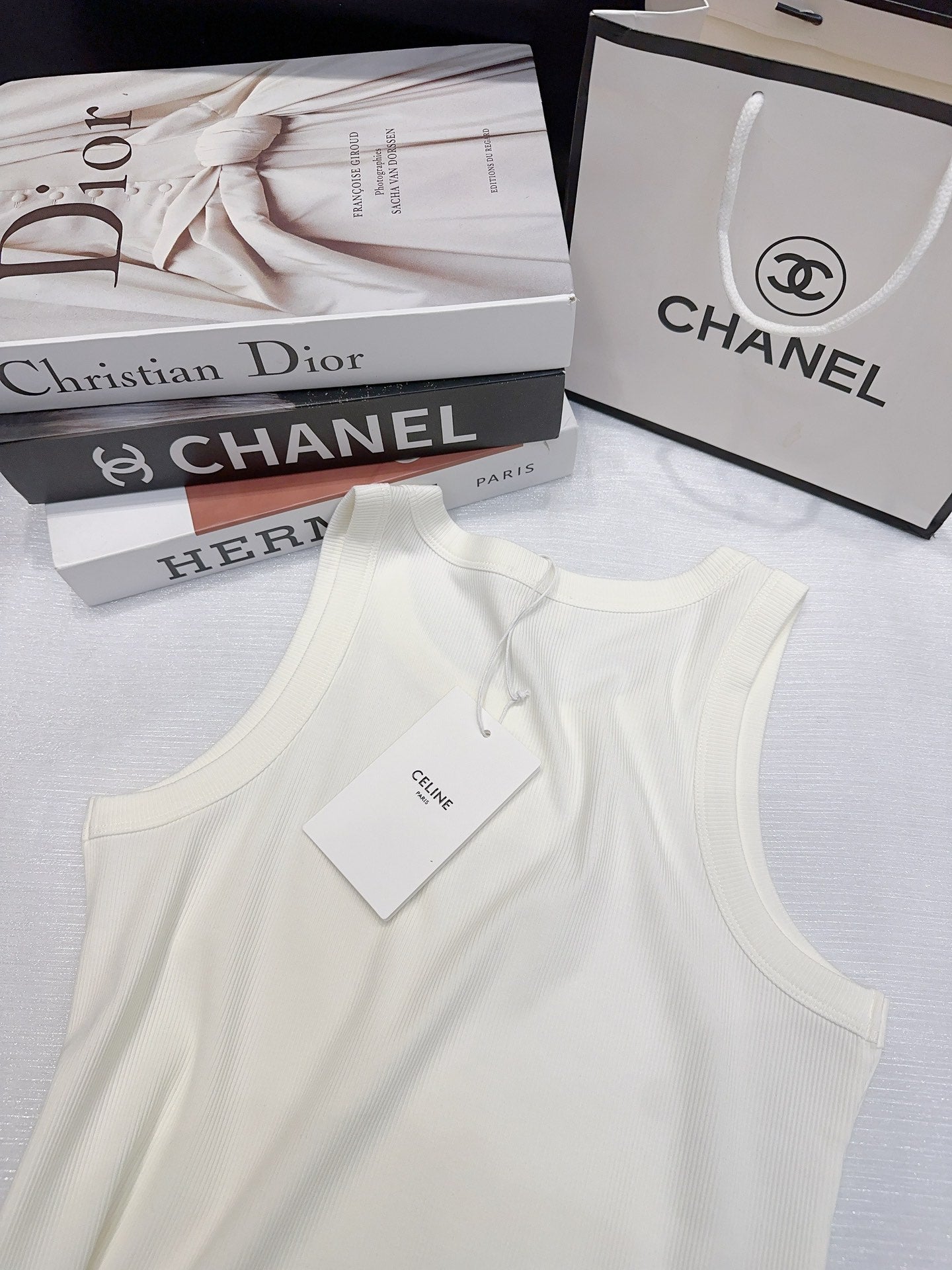 26SS NEW Customized mercerized cotton sleeveless vest with Arc de Triomphe logo pattern embroidered on the chest