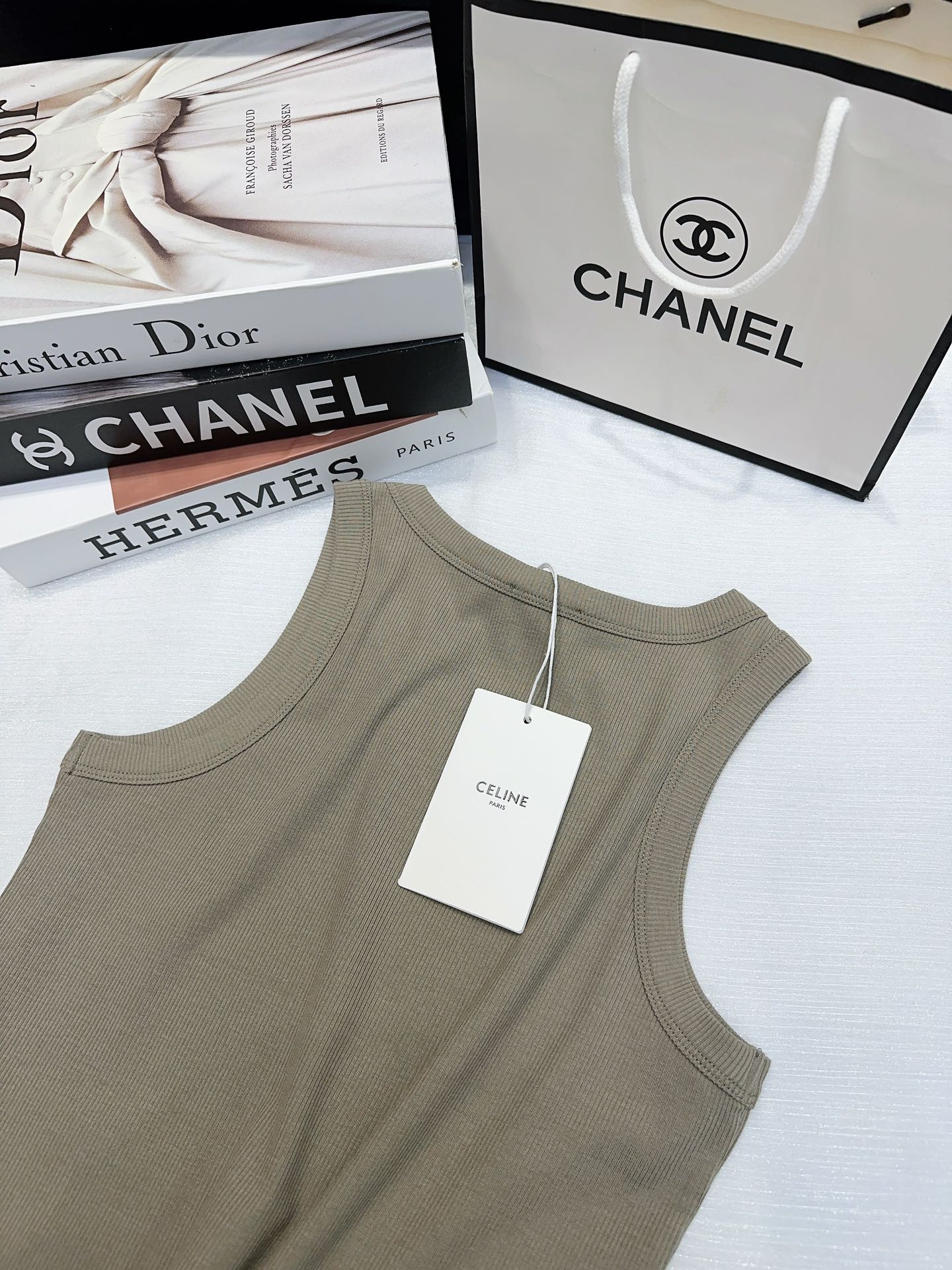 26SS NEW Customized mercerized cotton sleeveless vest with Arc de Triomphe logo pattern embroidered on the chest