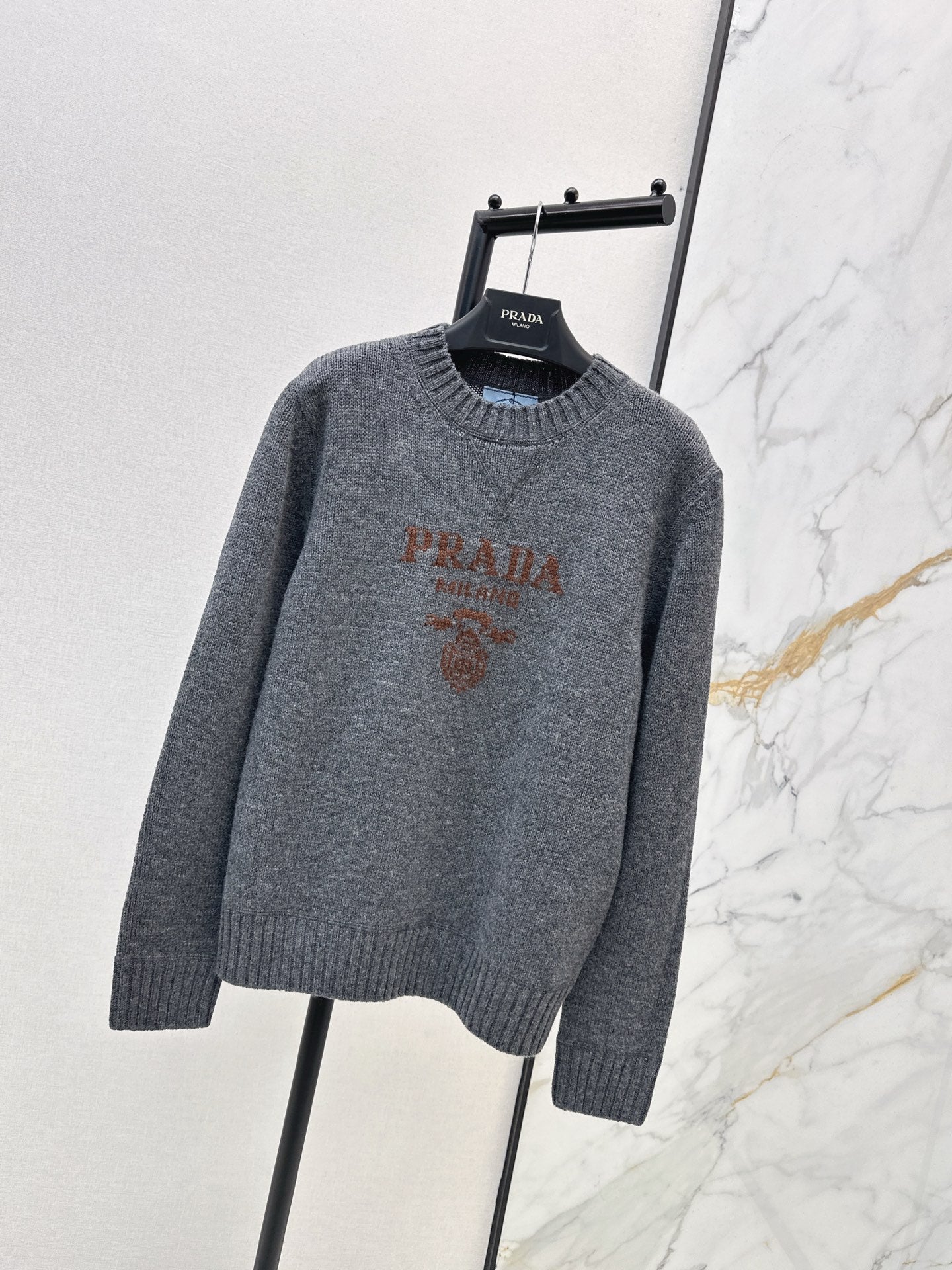 26SS NEW Logo Lettering Pullover 100% Wool Crew Neck Long-Sleeve Sweater