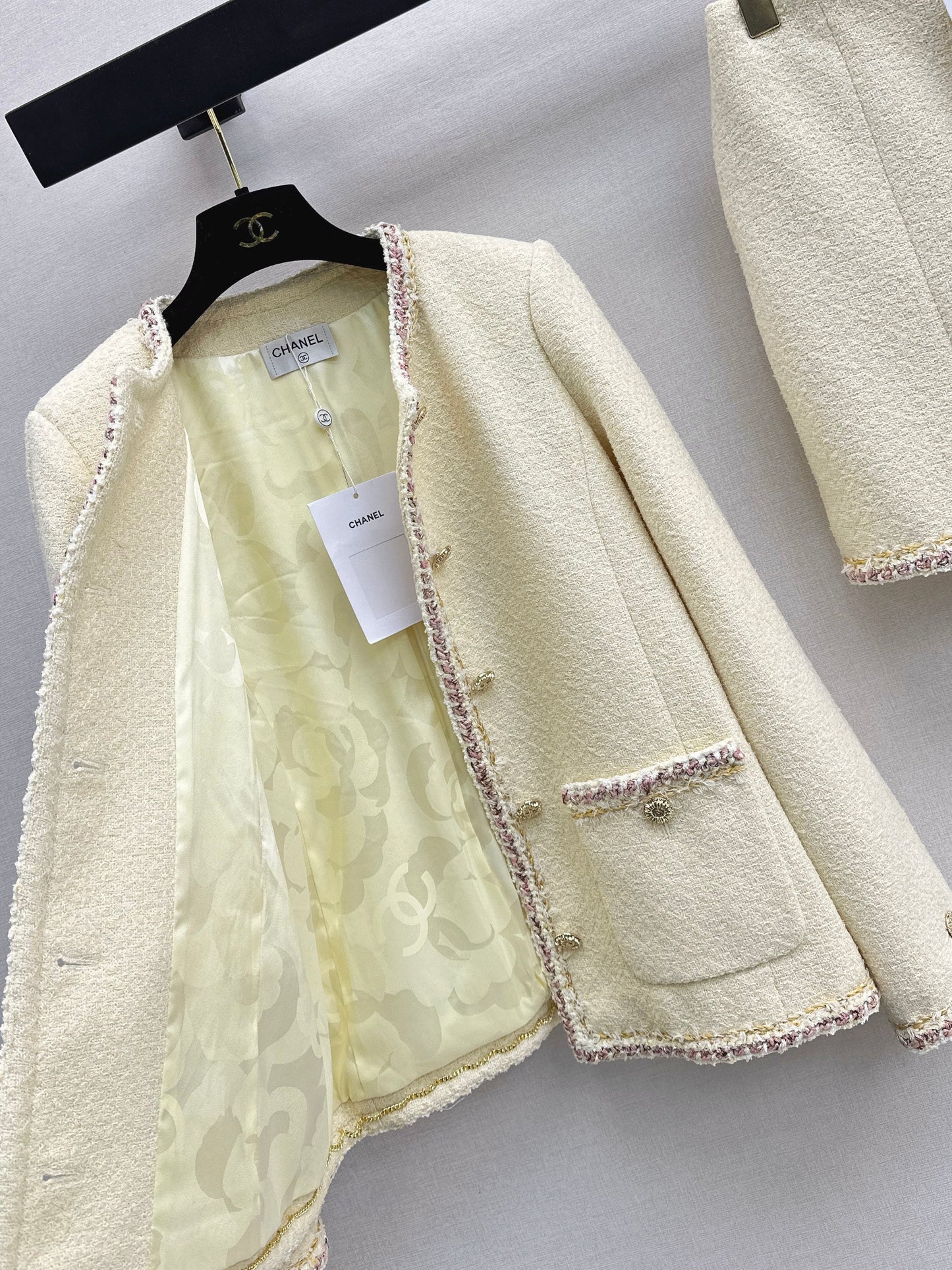 26SS NEW Round neck contrast-edged braided jacket