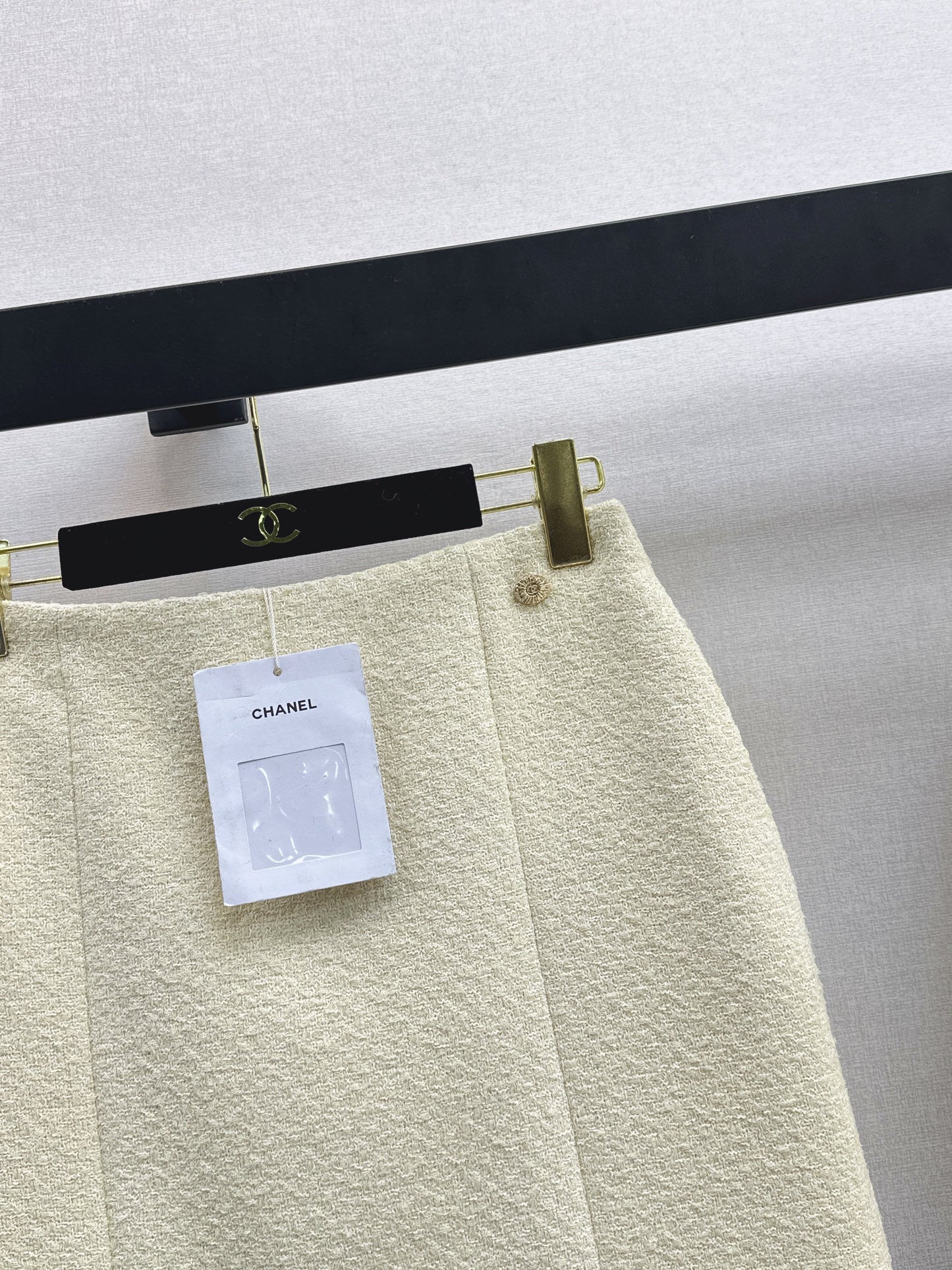 26SS NEW Round neck contrasting edge braided skirt