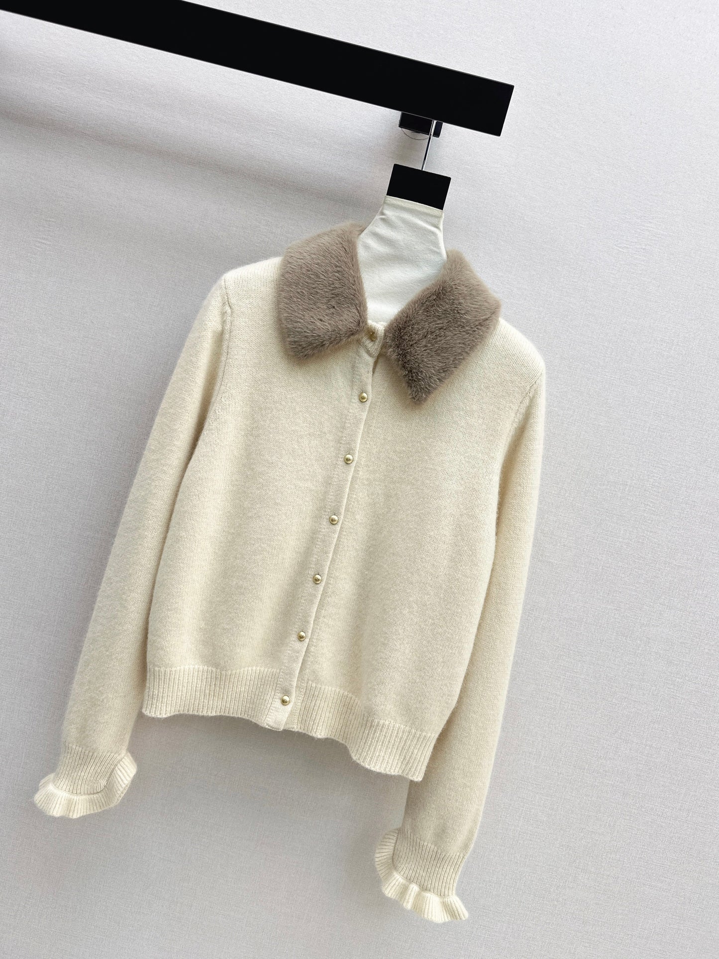 26SS NEW wool cardigan