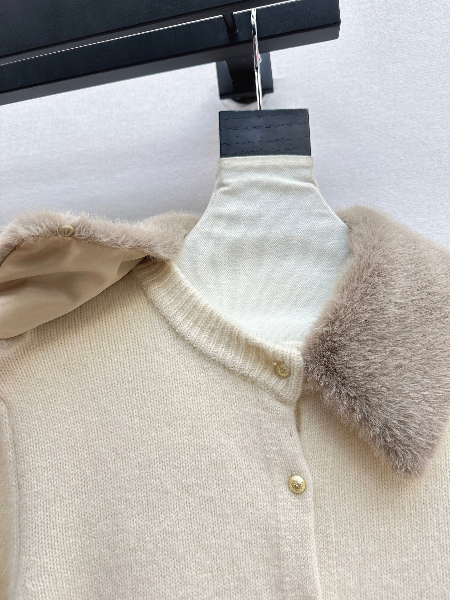 26SS NEW wool cardigan