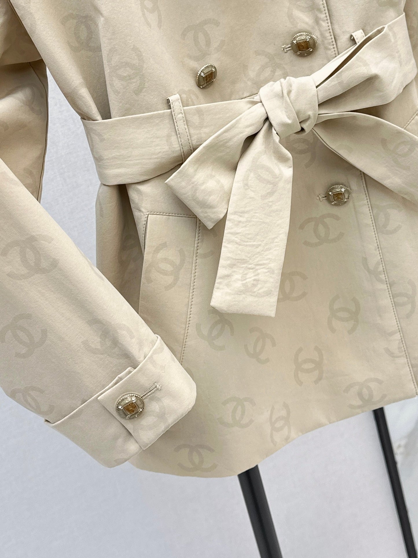 26SS Neuer Jacquard-Trenchcoat