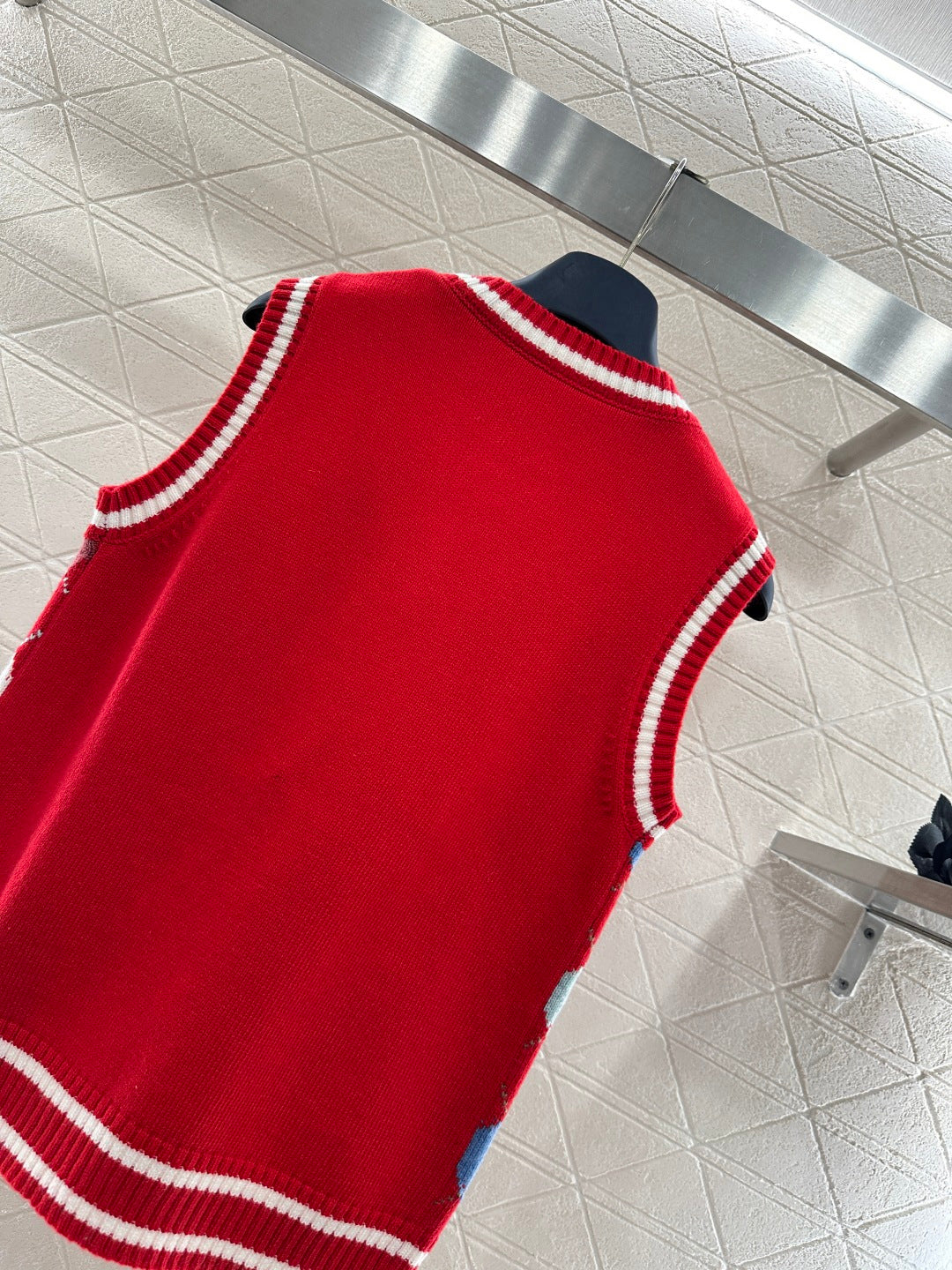 26SS NEW Embroidered Knit Vest