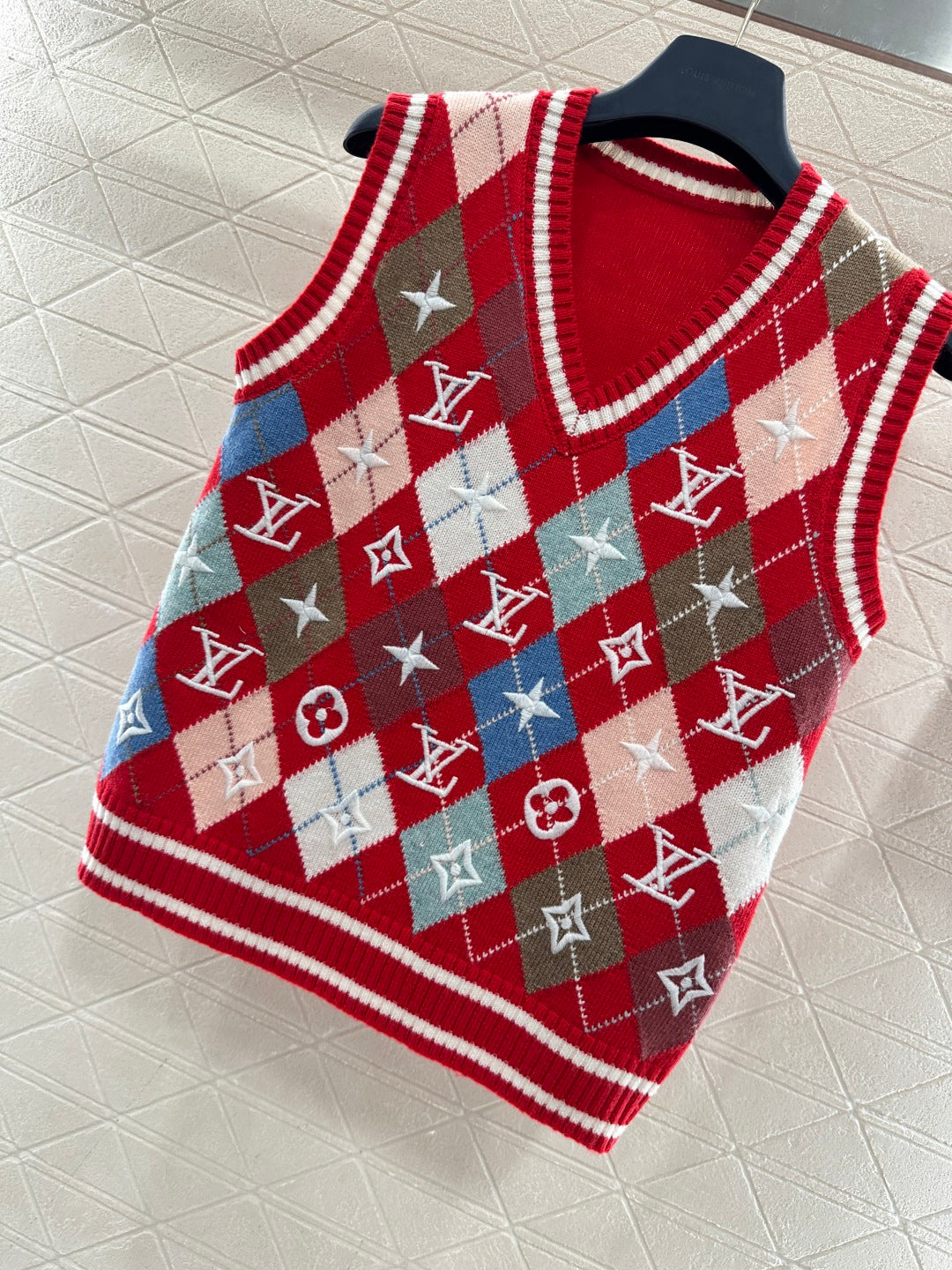 26SS NEW Embroidered Knit Vest