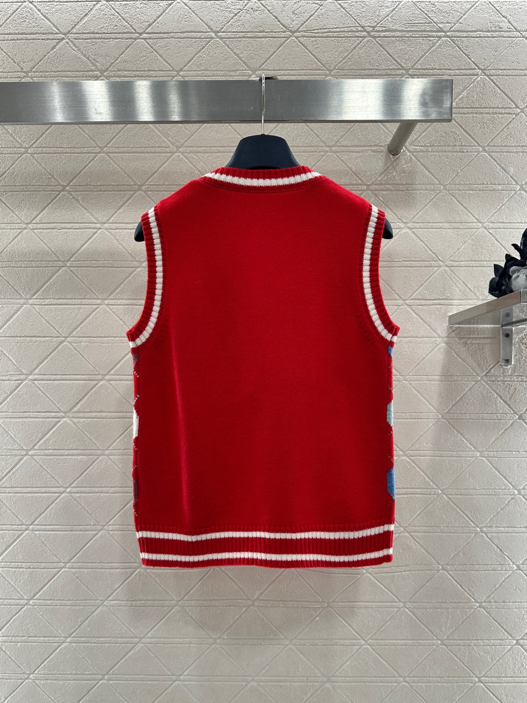 26SS NEW Embroidered Knit Vest